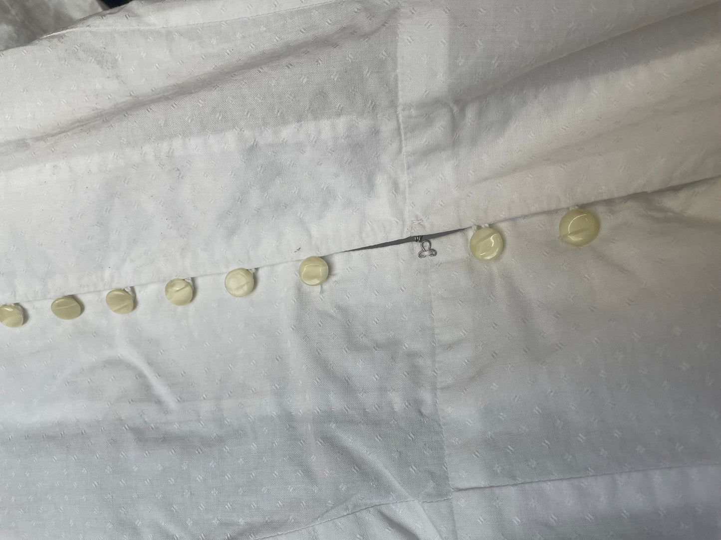 1940s White Cotton Midi Dress Puff Sleeve Scalloped Button Back Medium