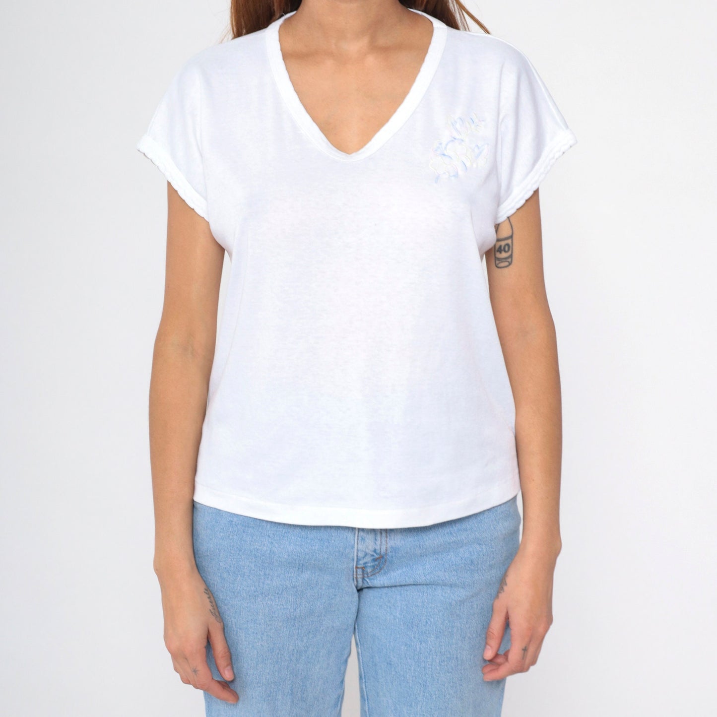80s Allana of New York Floral Embroidered T-Shirt White Cap Sleeve V-Neck Large
