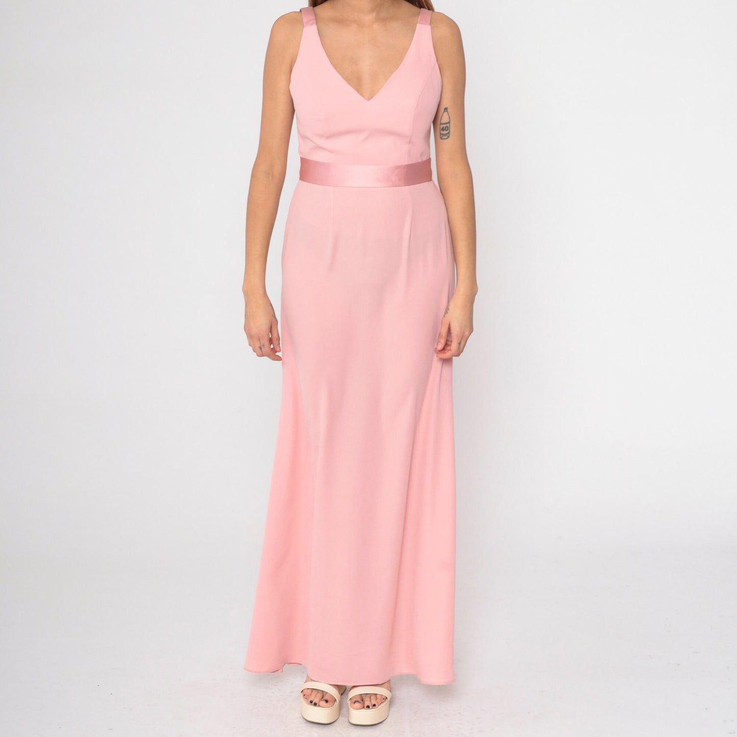 90s Vera Wang Baby Pink Maxi Dress Sleeveless V-Neck Open Back Small 6