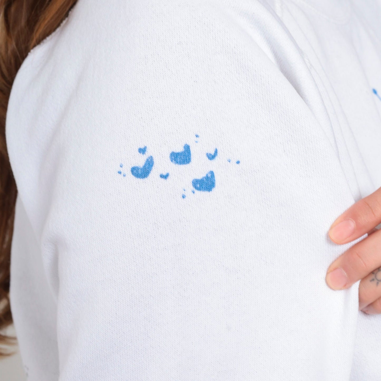 90s Hand Painted Cat Lisa Sweatshirt White Hanes Raglan Medium