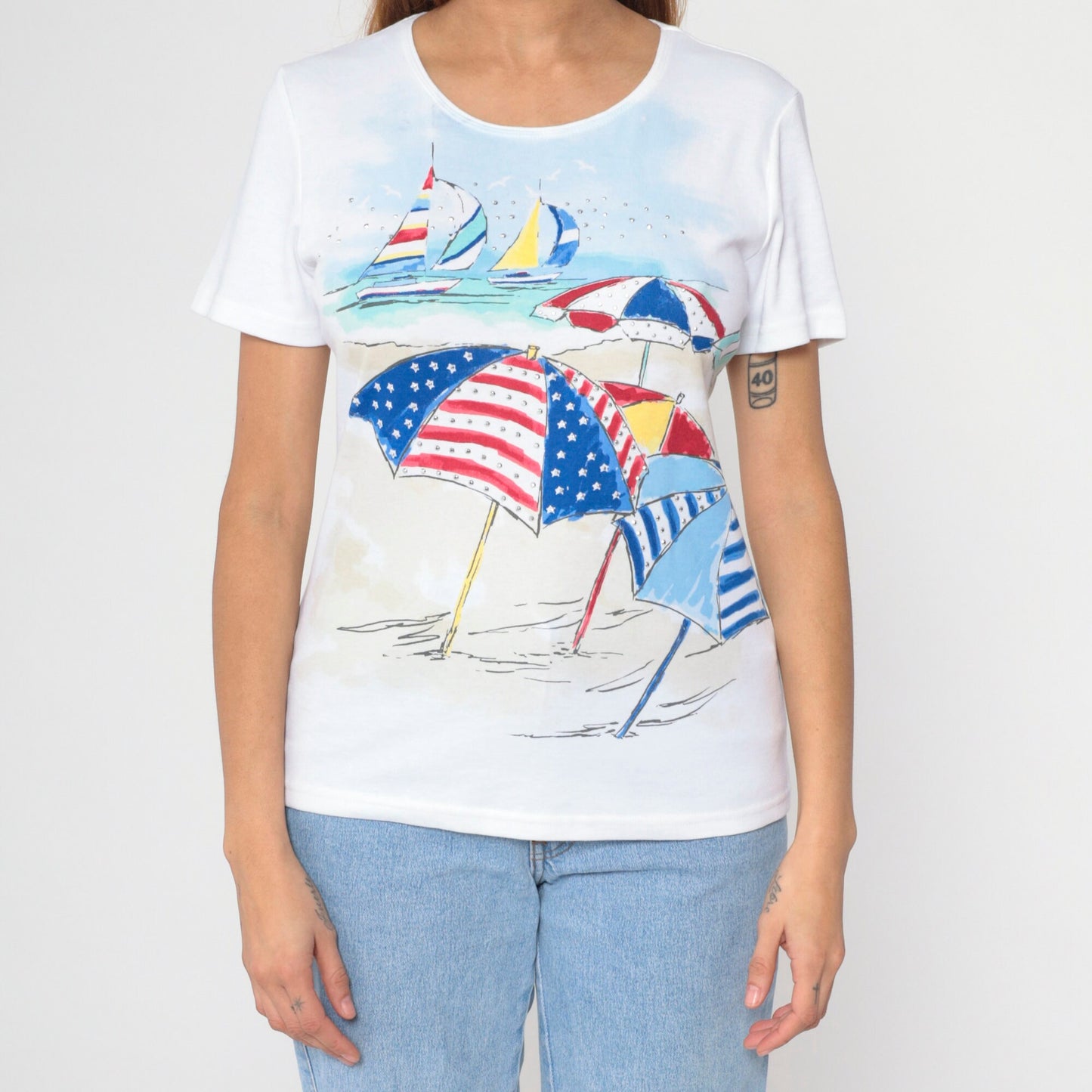 90s Studded Sailboat Beach Umbrella Graphic Tee White Medium
