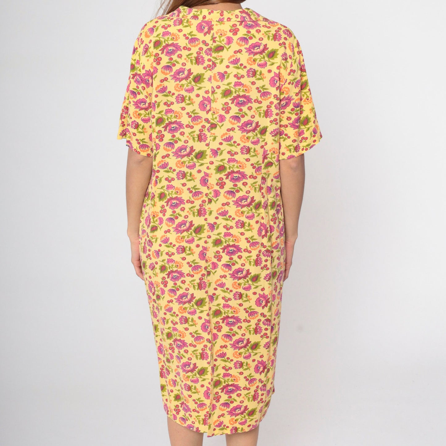 70s Yellow Floral Shift Dress Berry Print Collar V-Neck Knee Length Medium Large
