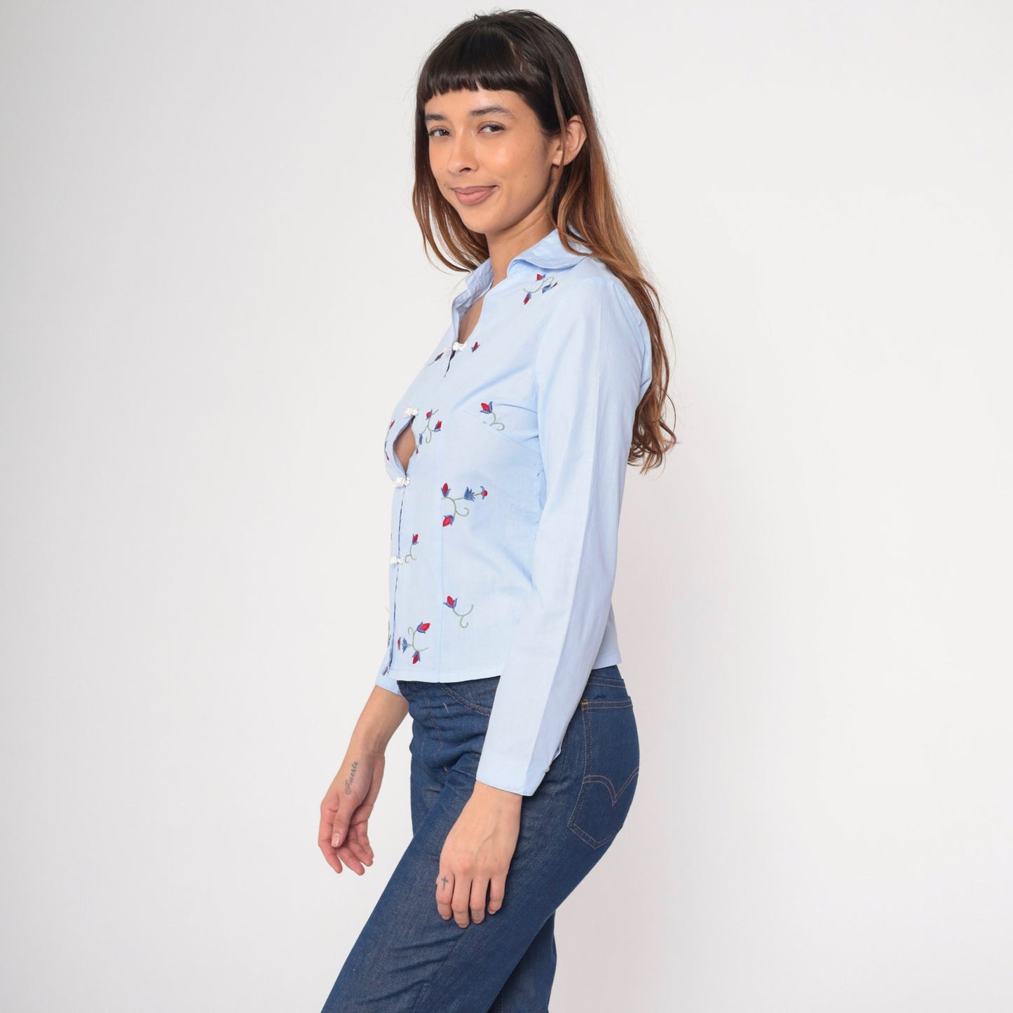 90s Light Blue Floral Embroidered Button-Up Blouse Chinese Knot Long Sleeve Small S
