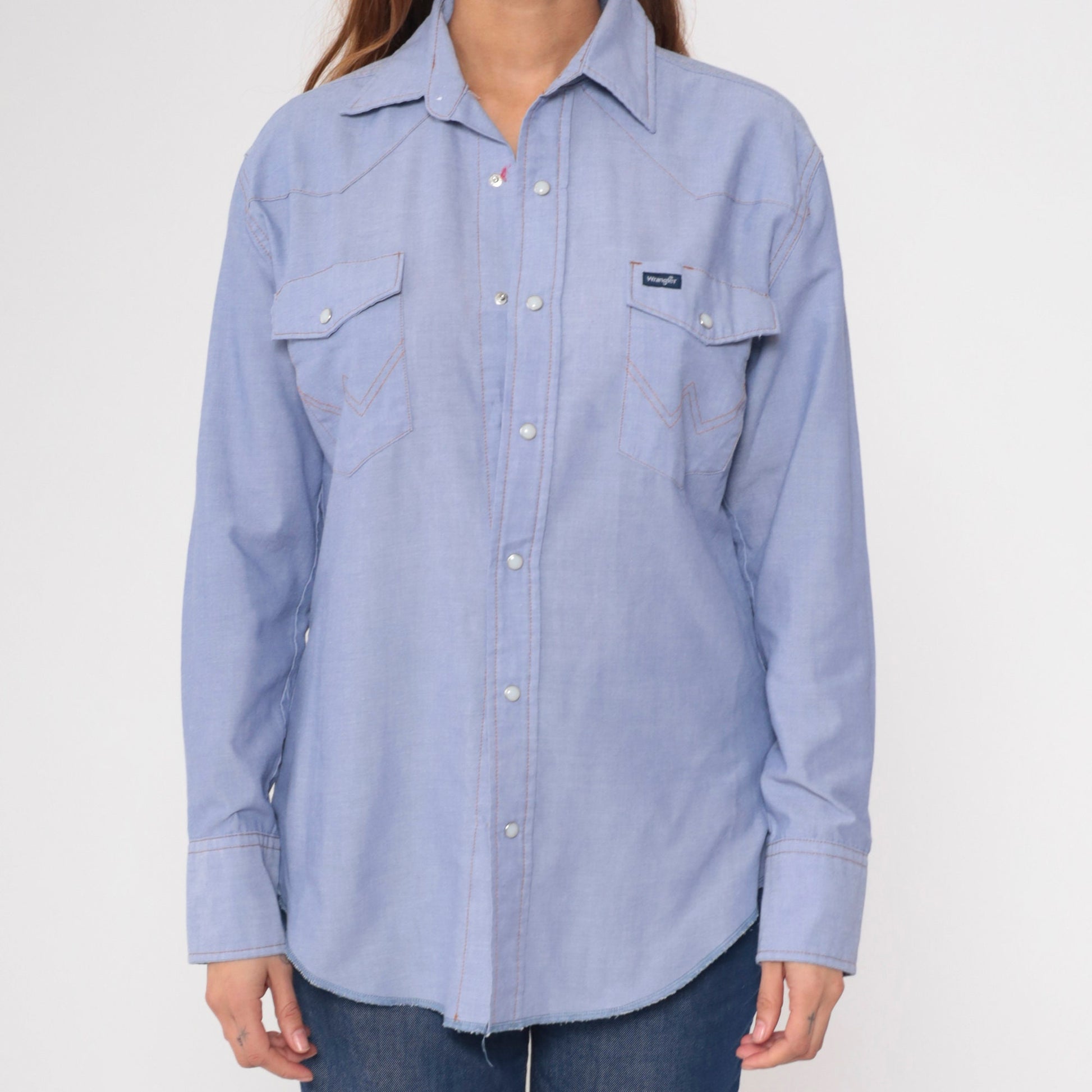 90s Wrangler Chambray Pearl Snap Shirt Blue Denim Long Sleeve Medium