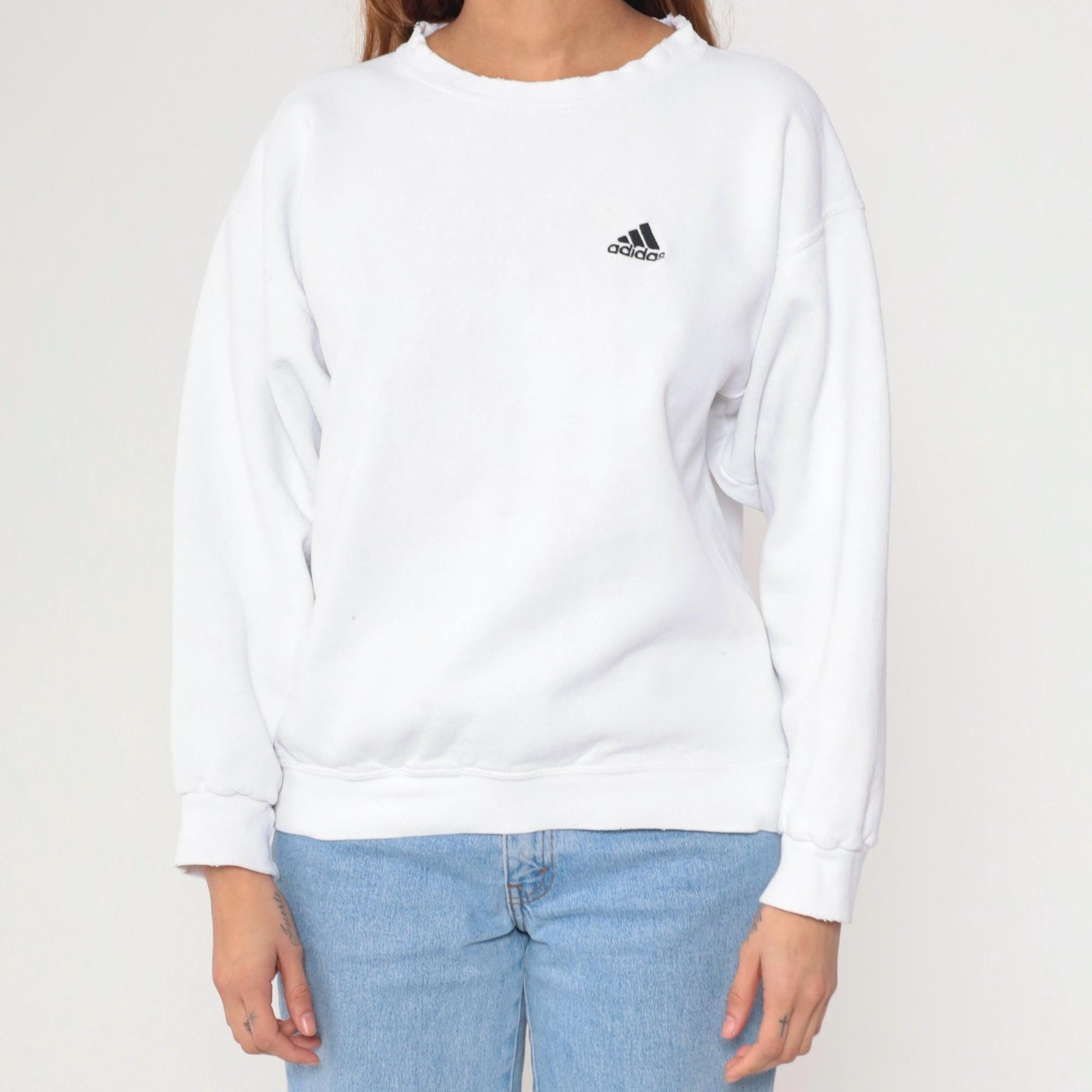 90s Adidas White Embroidered Logo Crewneck Sweatshirt Small