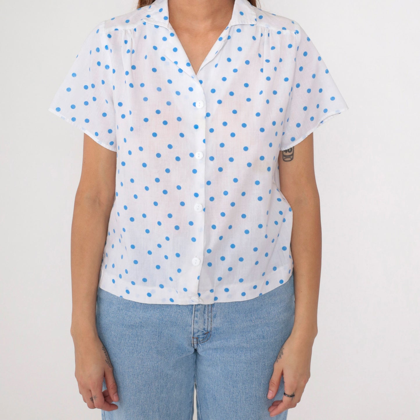 80s White Blue Polka Dot Button-Up Blouse Short Sleeve Medium