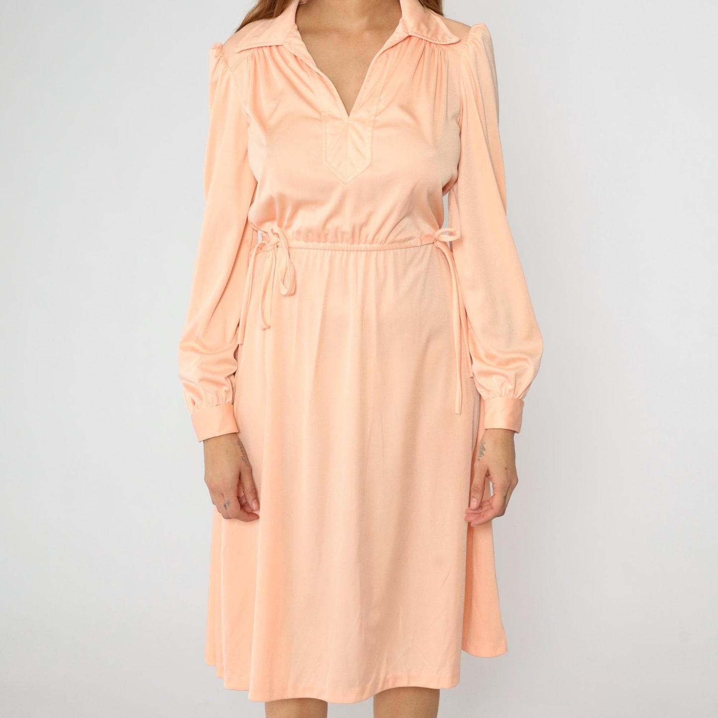70s Peach Midi Dress Puff Sleeve Collared V-Neck High Waist Tie Side Medium