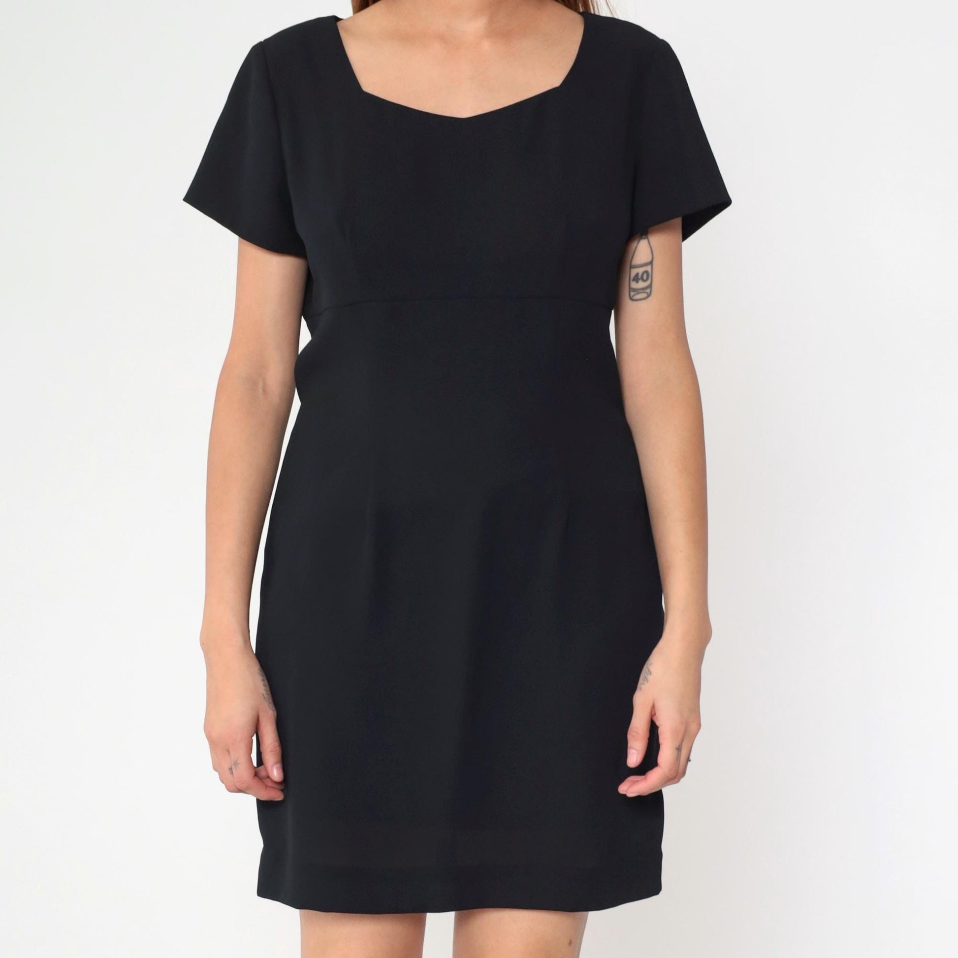 90s Black Mini Sheath Dress Empire Waist Short Sleeve Medium Petite