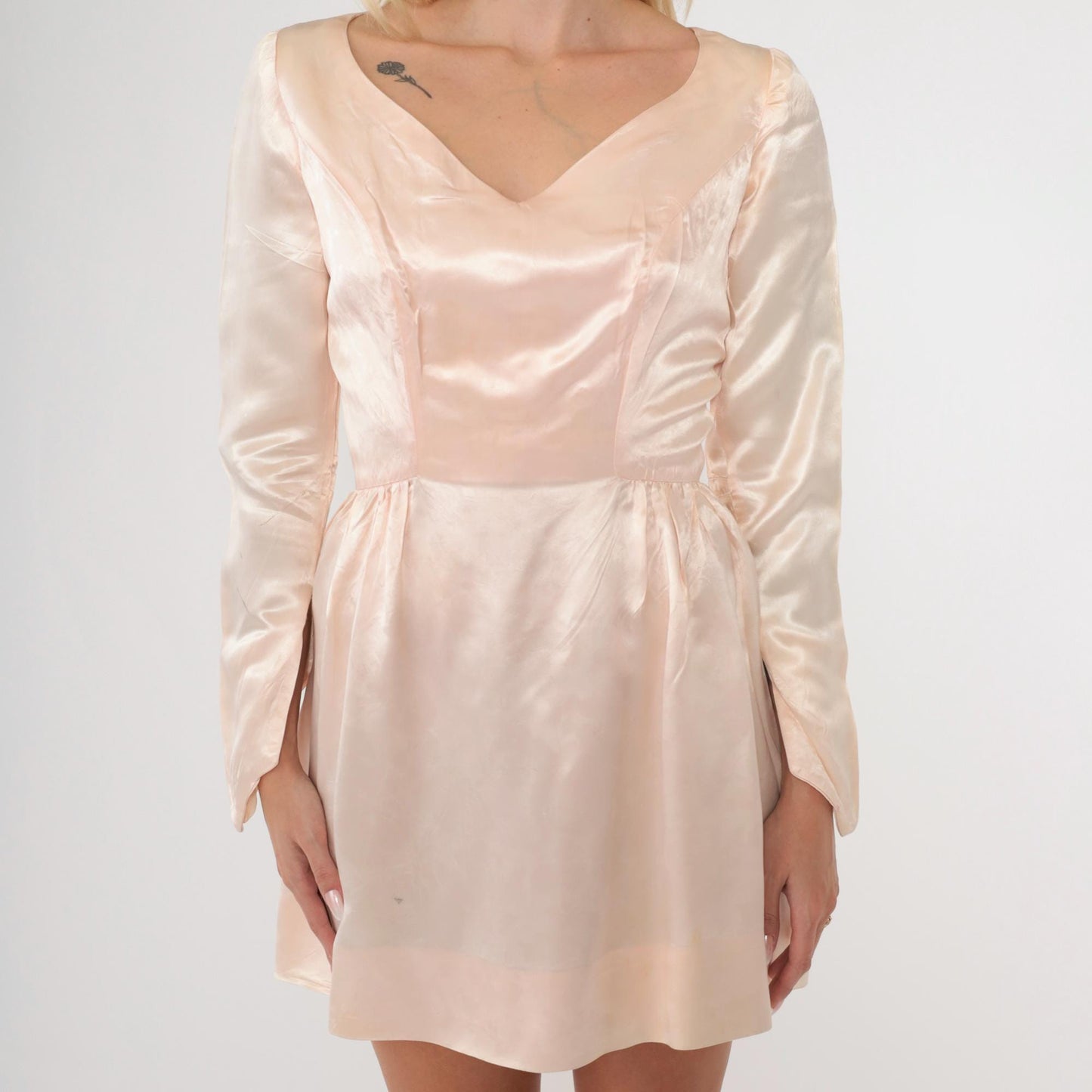 60s Baby Pink Silk Jacquard Floral Mini Dress Long Sleeve V Neck Extra Small