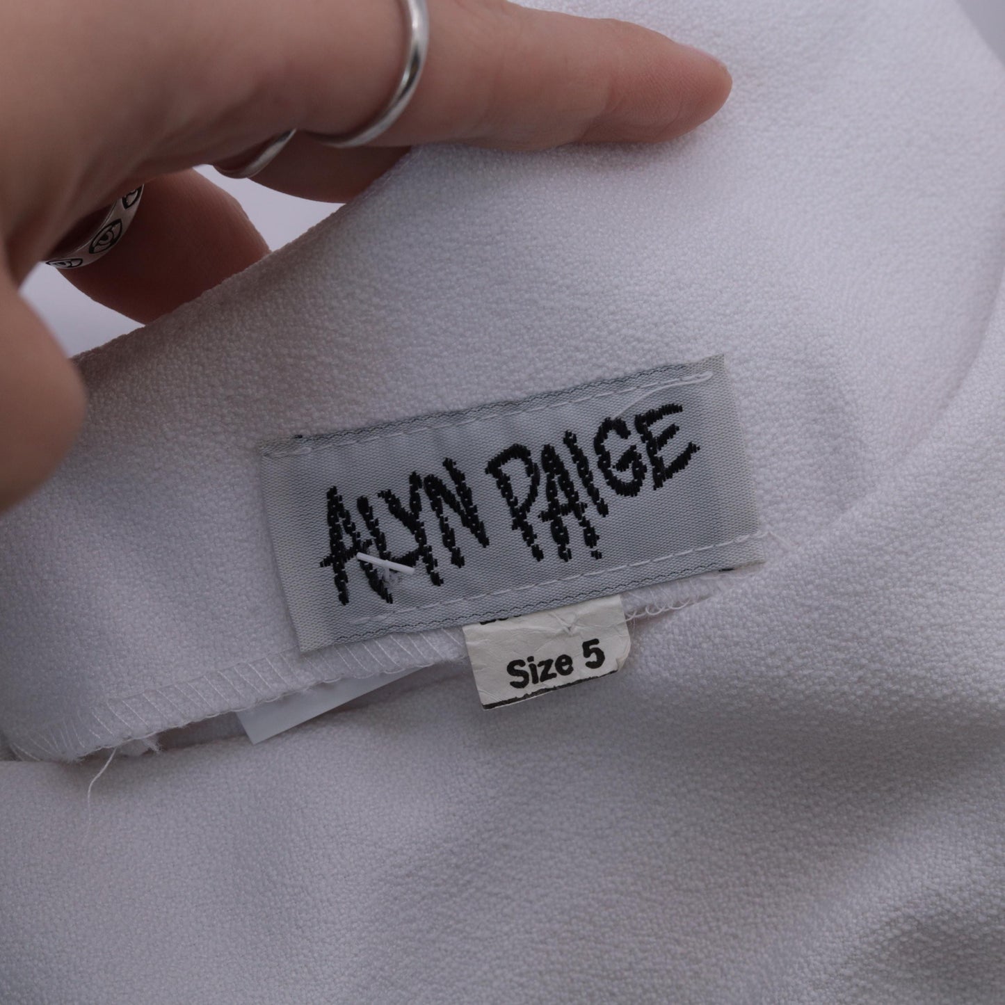 90s White Mini Sheath Dress Sleeveless Scoop Neck Small