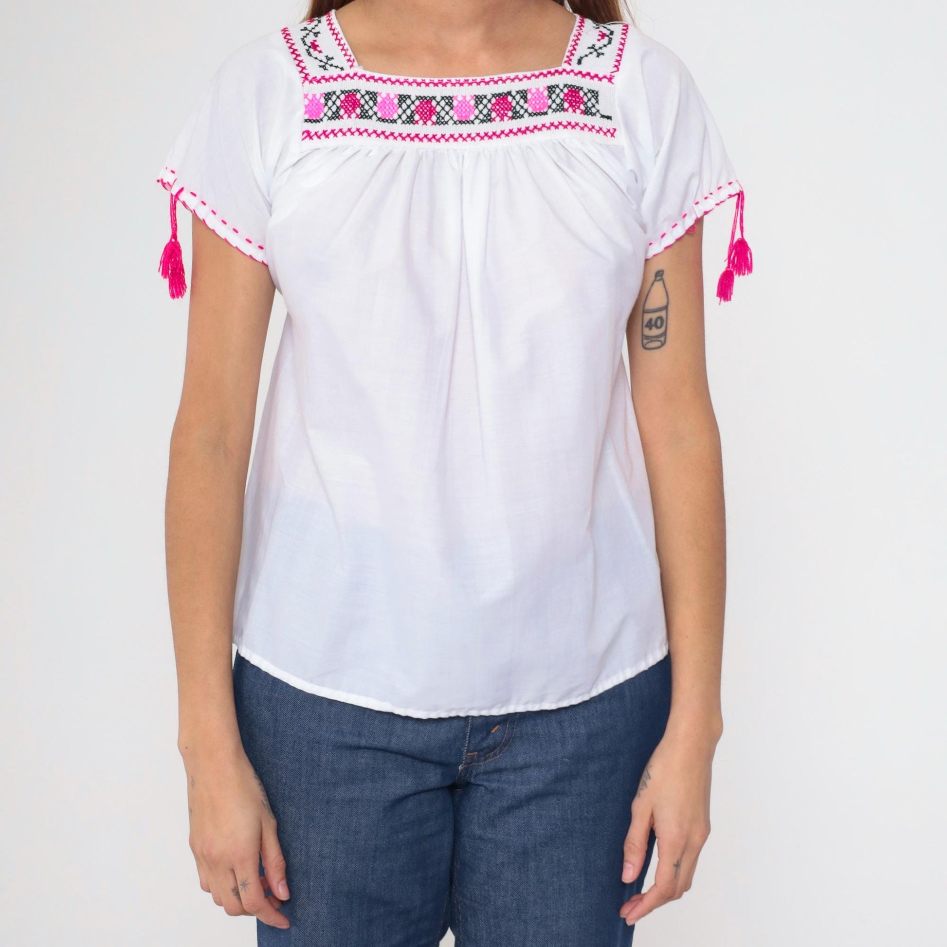 90s Mexican Embroidered Floral Blouse White Pink Square Neck Short Sleeve Small