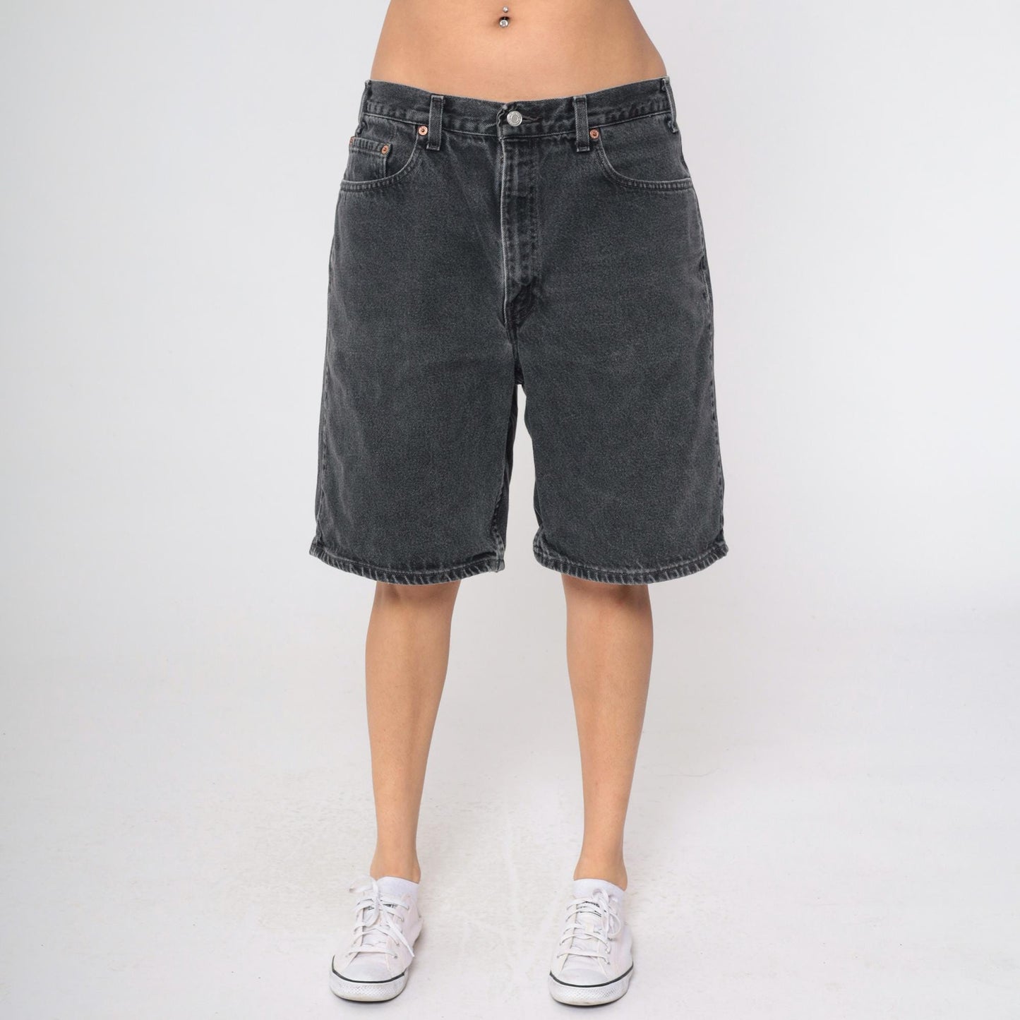 90s Levi's 550 Black Denim Shorts High Waist Knee Length Men's 38