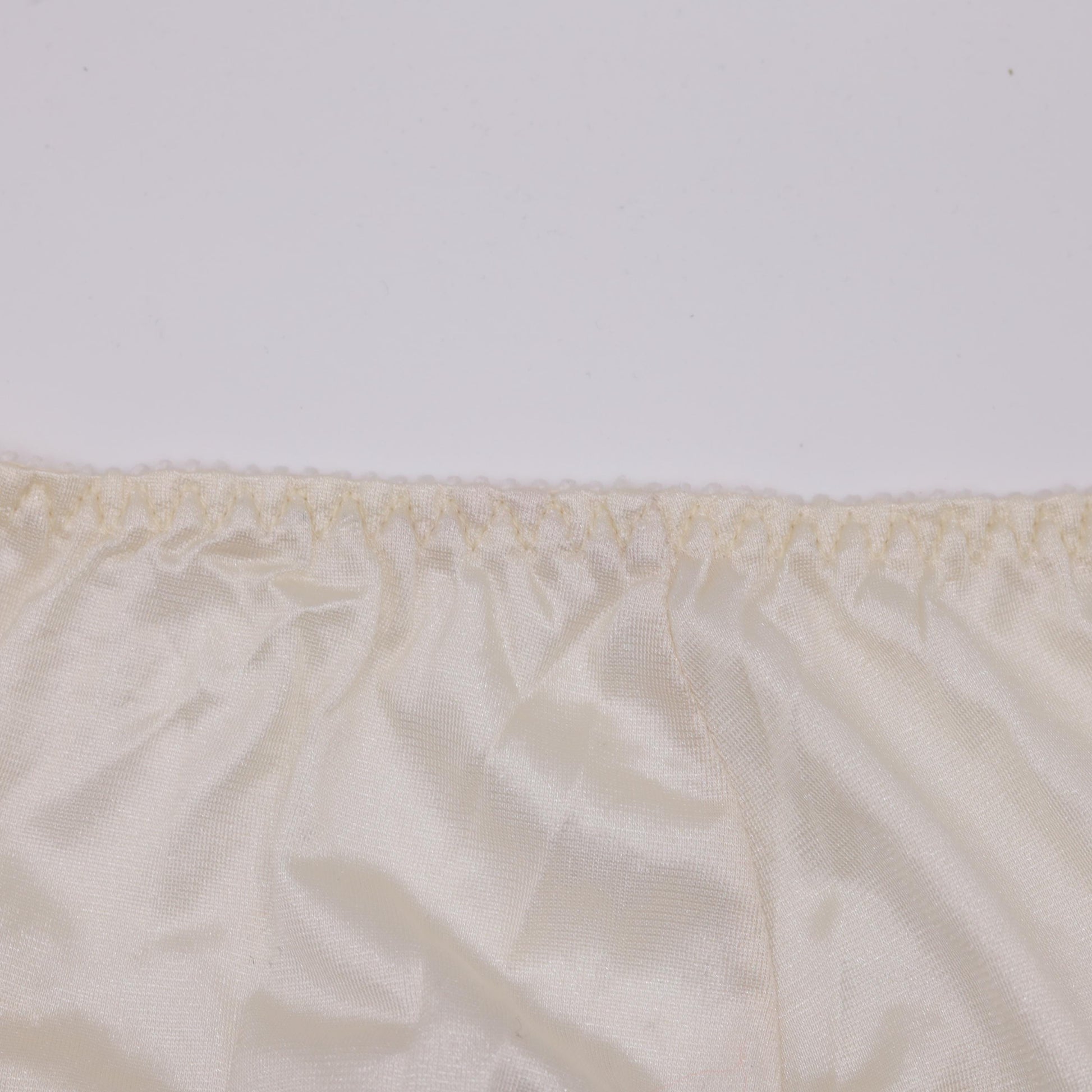 70s Cream Lace Half Slip Skirt Elastic Waist Knee Length Large