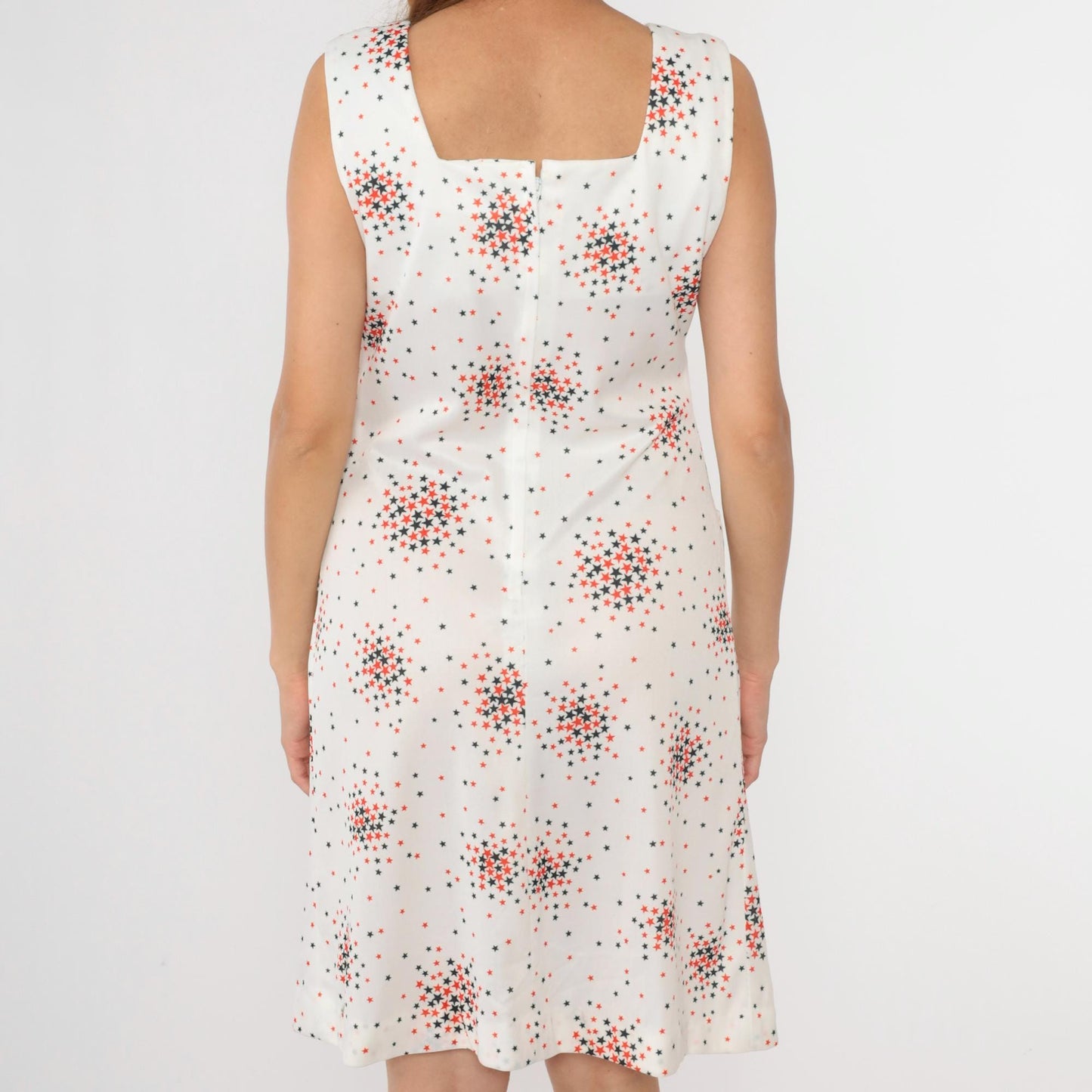 1960s Star Print Shift Dress Square Neck Sleeveless White Black Orange Pockets Medium