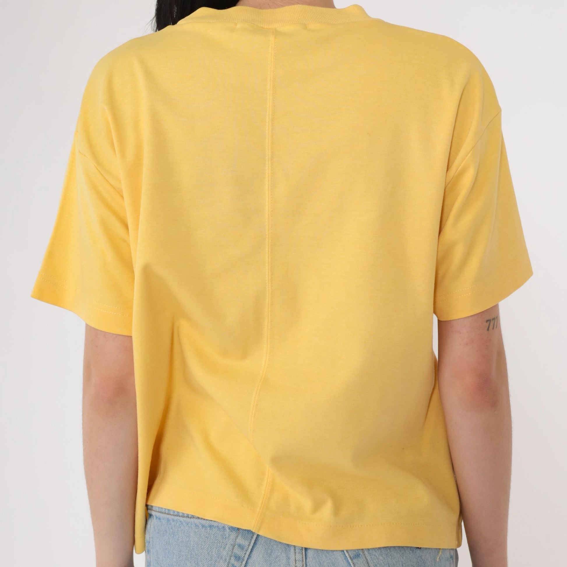 90s Yellow Pocket T-Shirt Joan Harper Crewneck Plain Tee Medium