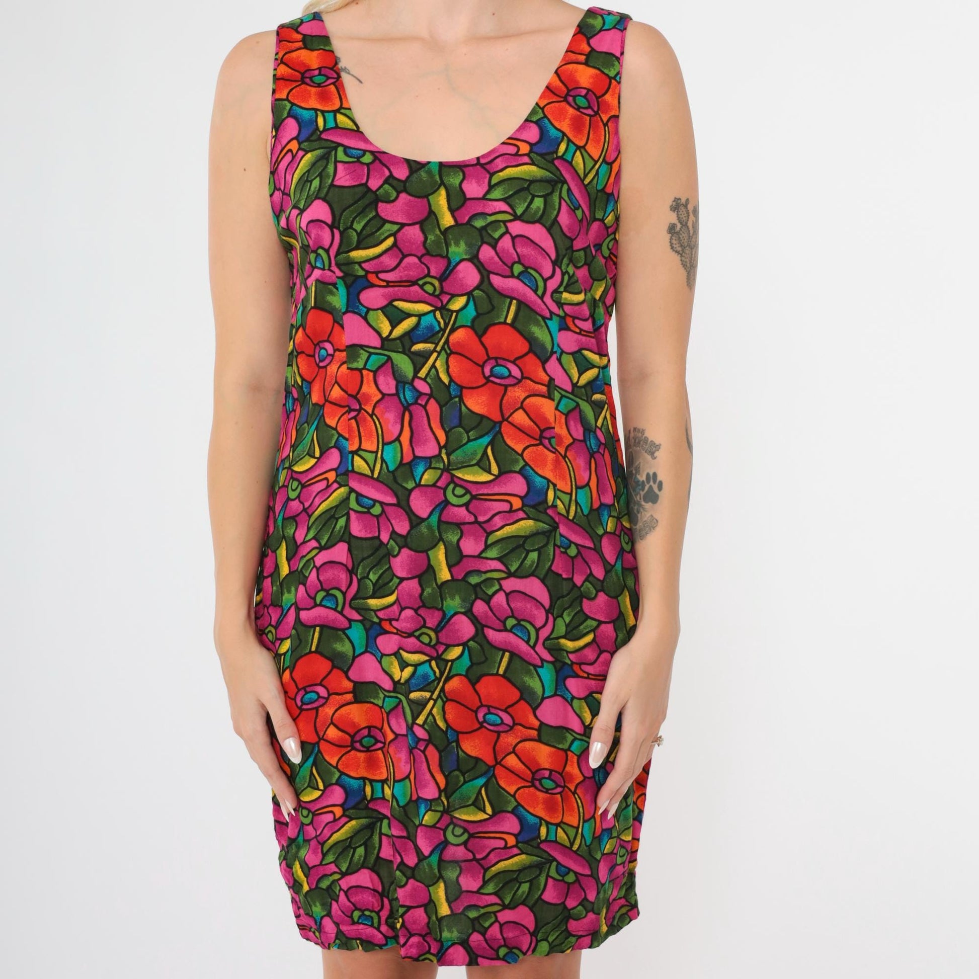 90s Floral Mini Dress V Back Sheath Red Magenta Rayon Sleeveless Medium 8