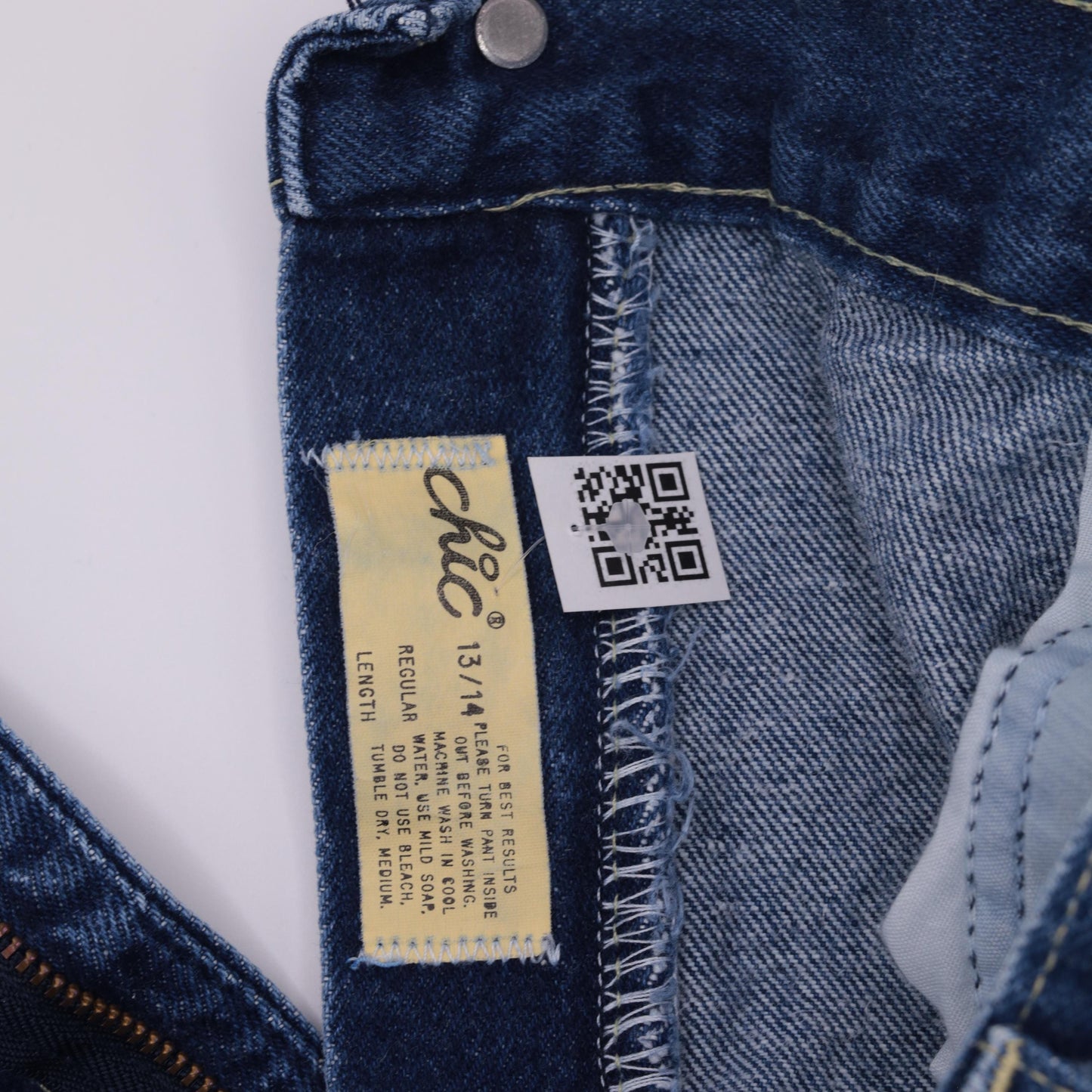 80s High-Waist Straight Leg Jeans Blue Denim Faded Medium
