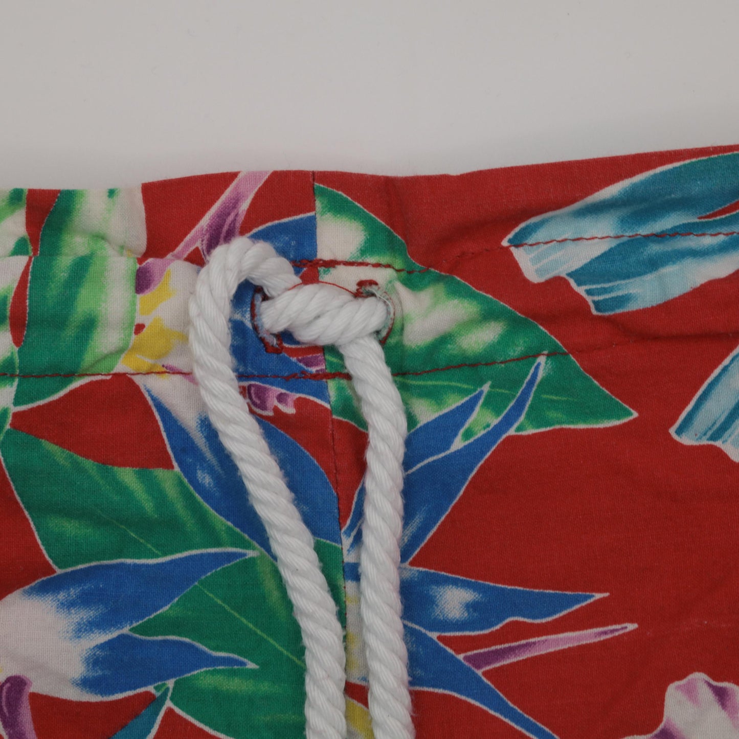 90s Tropical Floral Shorts Red Hawaiian High Drawstring Waist Small Medium