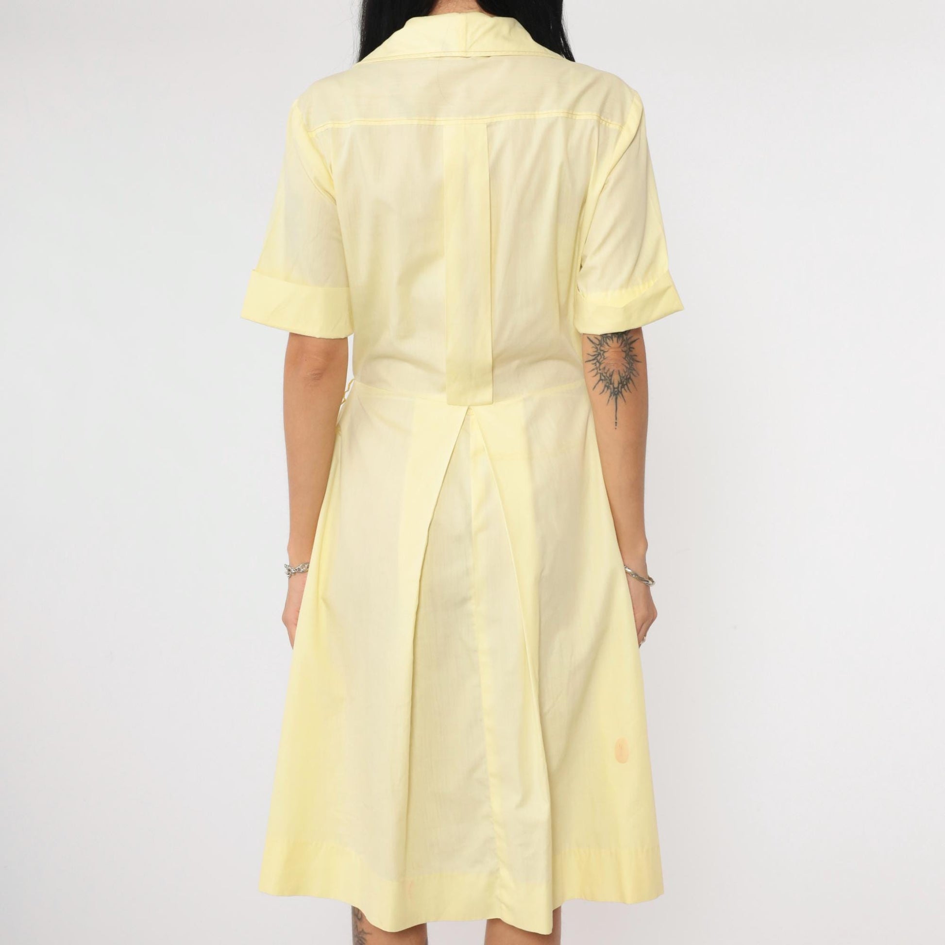 60s Light Yellow Button-Up Shirtdress Midi Collared High Waist Small