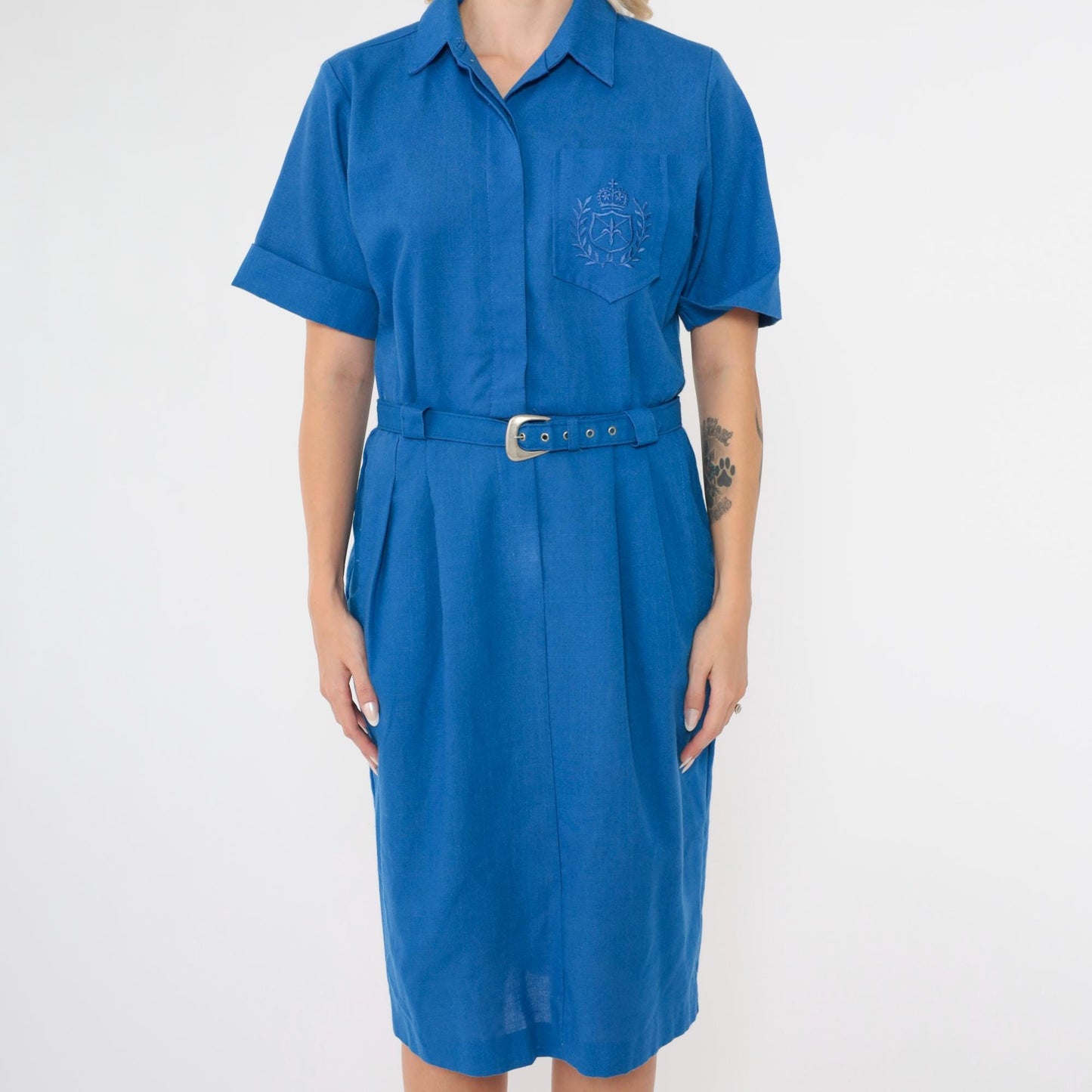 80s Blue Crest Embroidered Shirtdress Midi High Waist Belted Medium