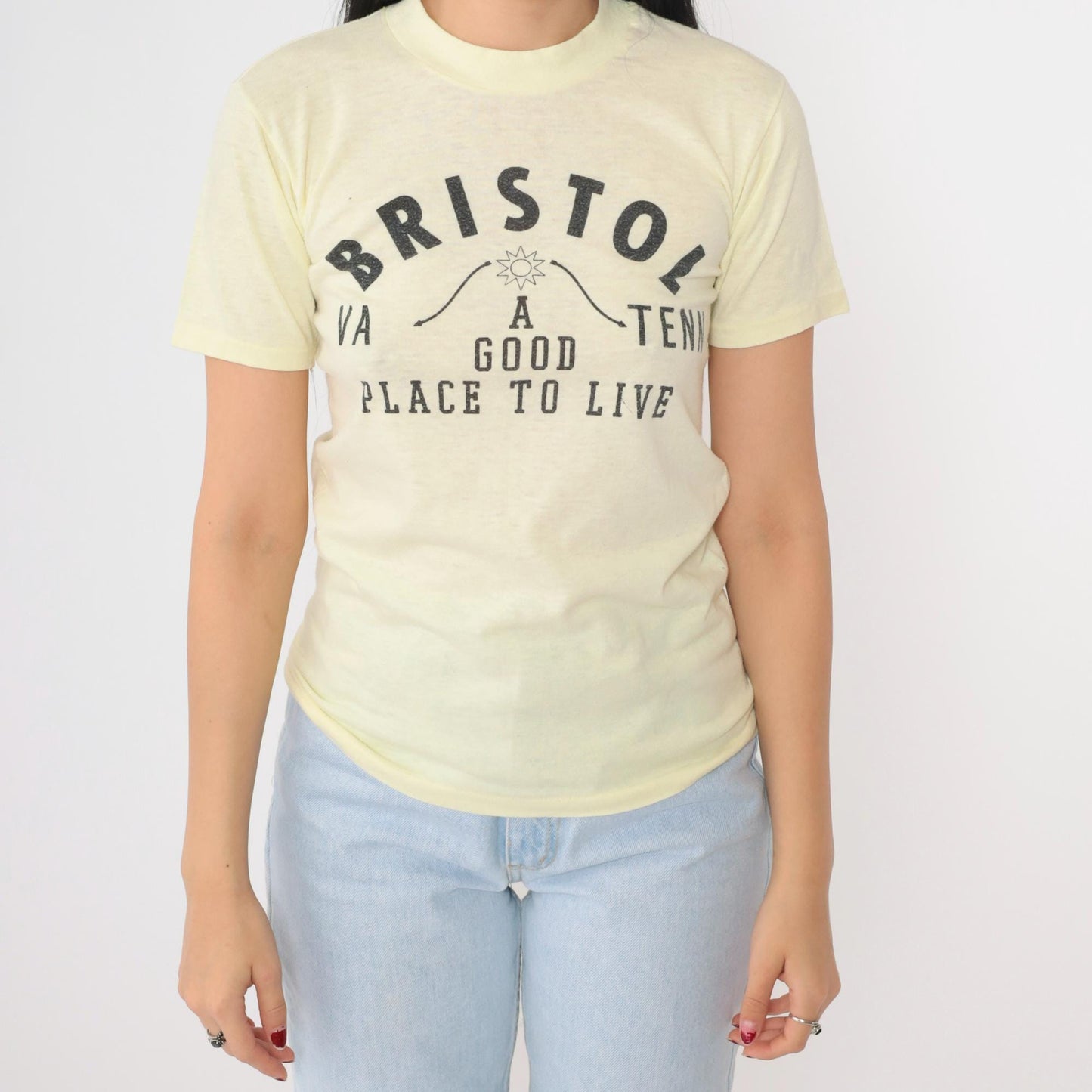 80s Bristol Virginia Tennessee A Good Place to Live Graphic Tee Yellow Extra Small