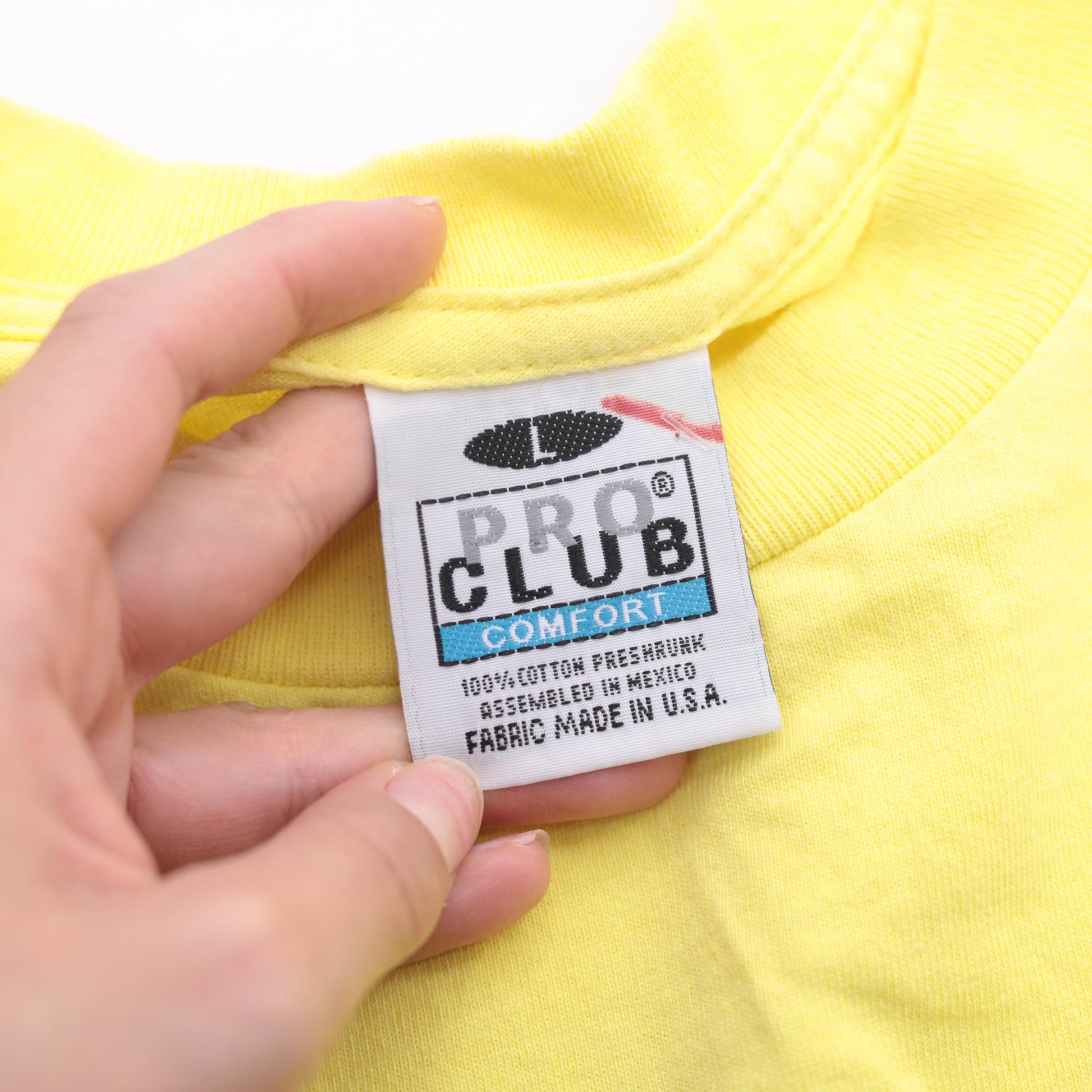 90s Pro Club Surprised Face Graphic Tee Yellow Cotton Crewneck Large