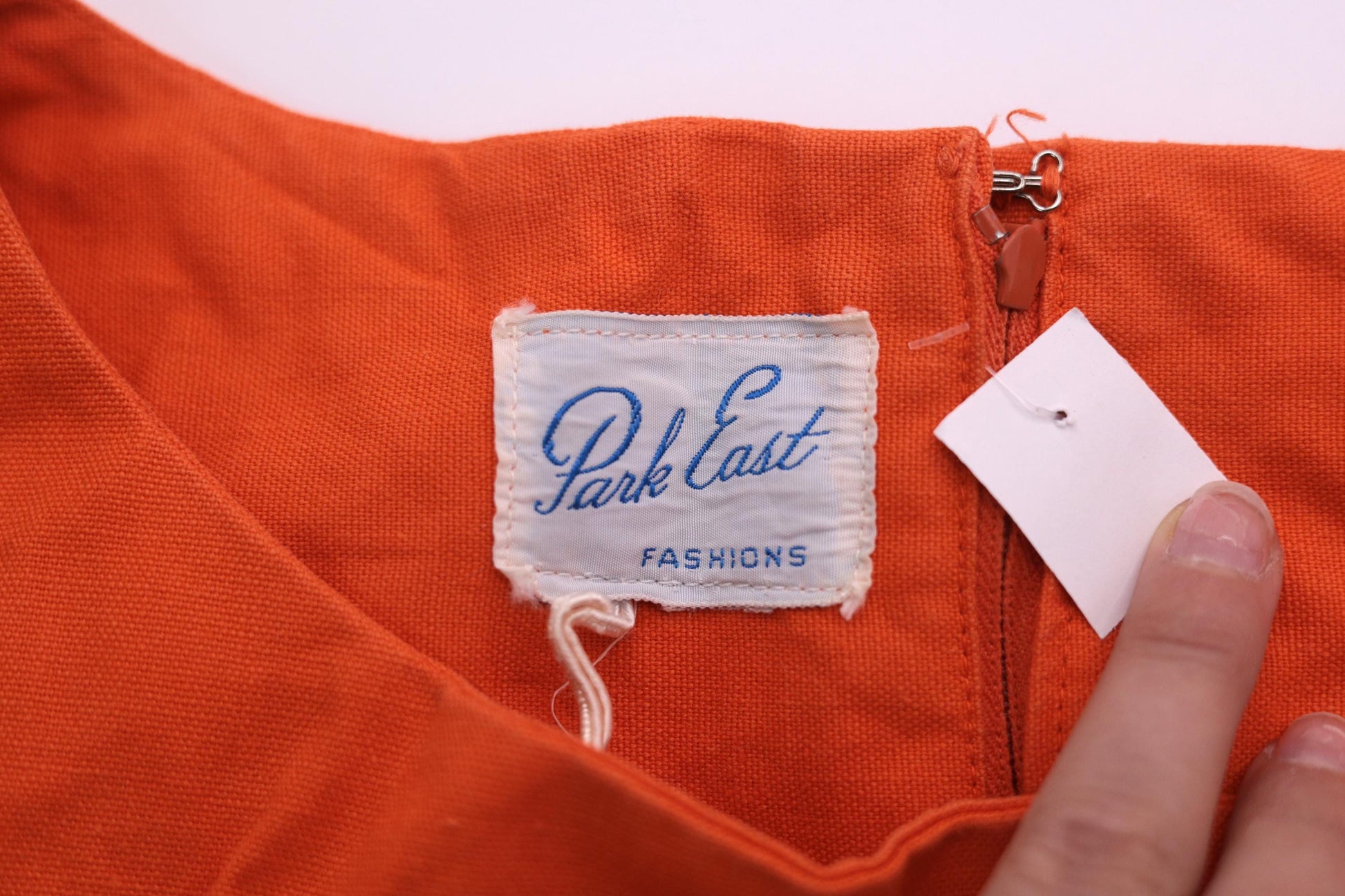 60s Mod Orange Shift Dress Sleeveless Pockets Curved Hem Small Medium