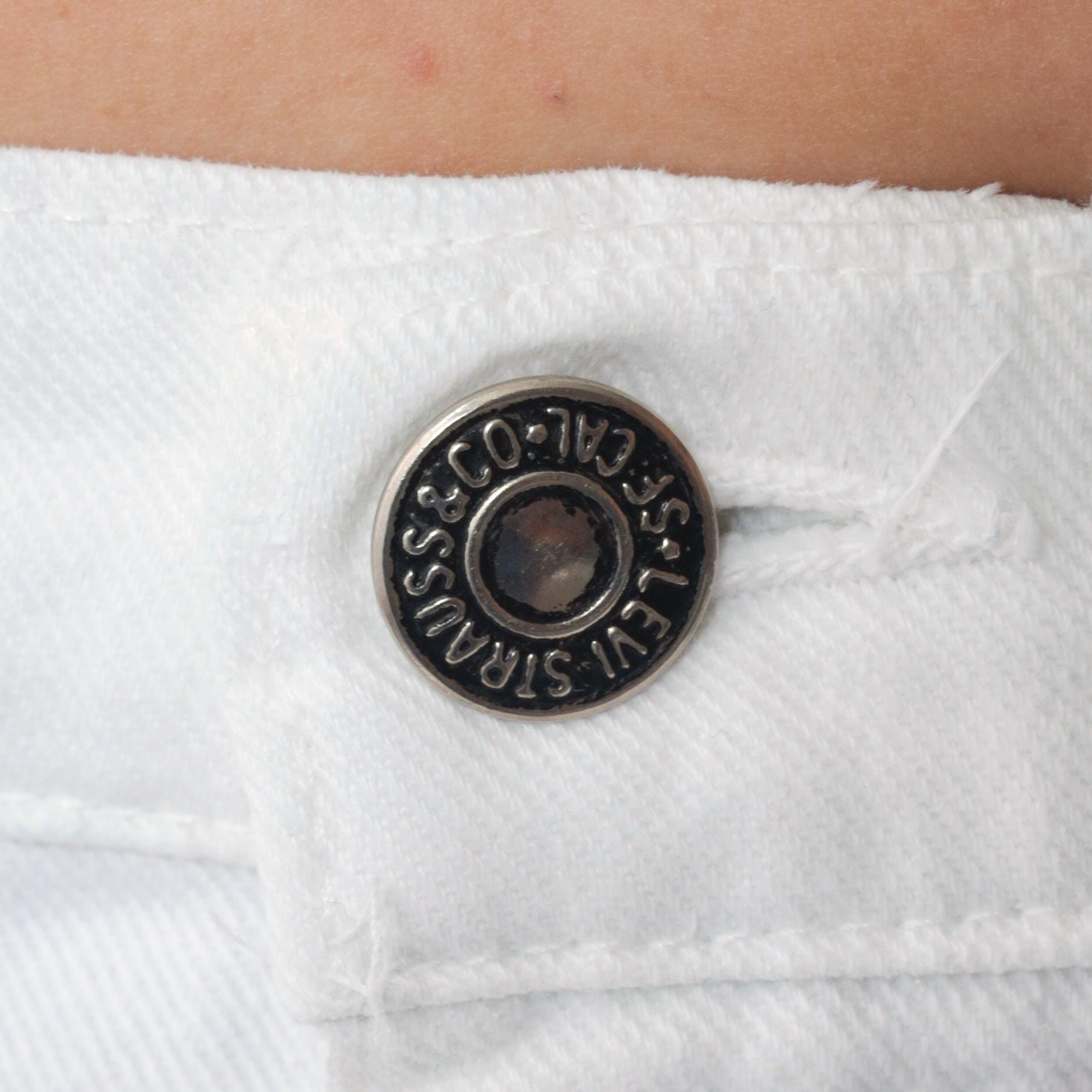 90s Levi's White Denim Shorts High Rise Jean Shorts Large L