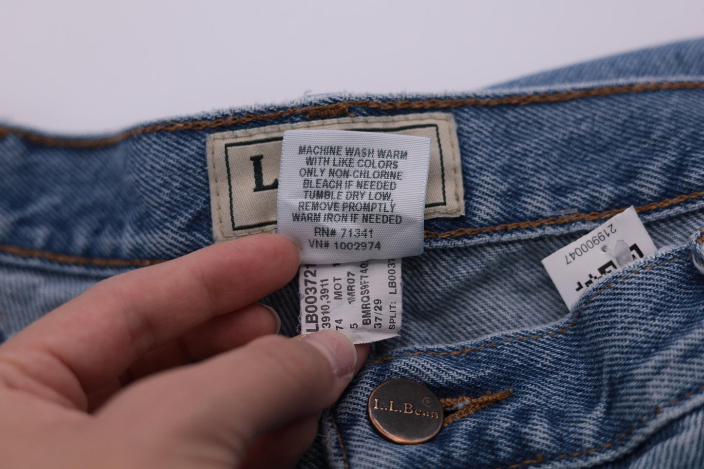 Y2K L.L. Bean Classic Fit Straight Leg High Rise Jeans Blue 37x29