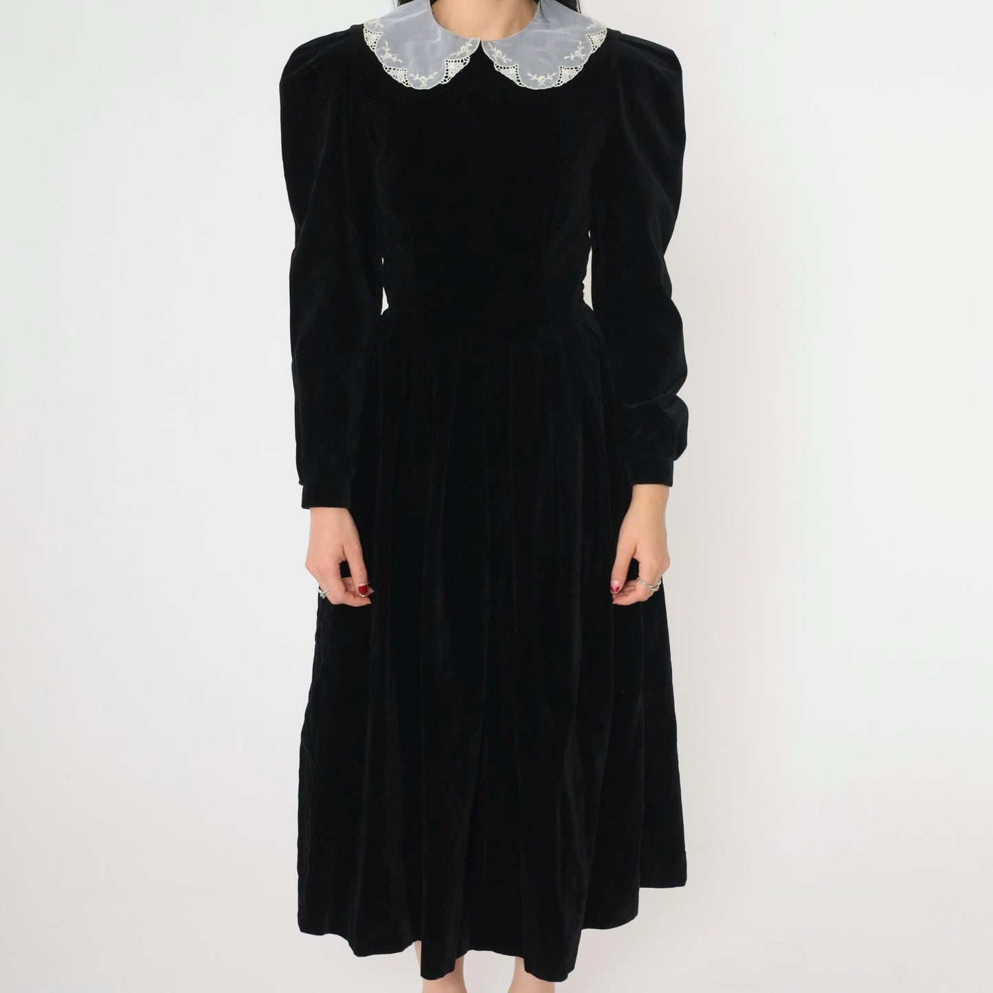 80s Laura Ashley Mother and Child Black Velvet Midi Dress White Lace Collar Extra Small