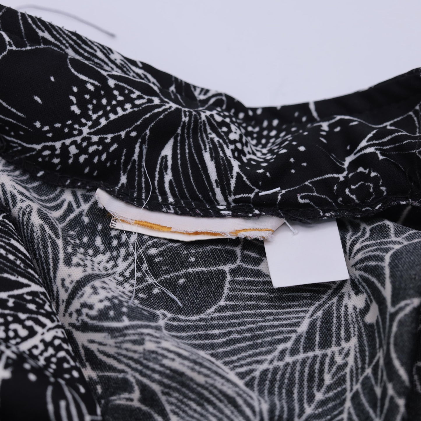 70s Black Floral Maxi Dress Hibiscus Print Front Zip Wide Sleeve Large L