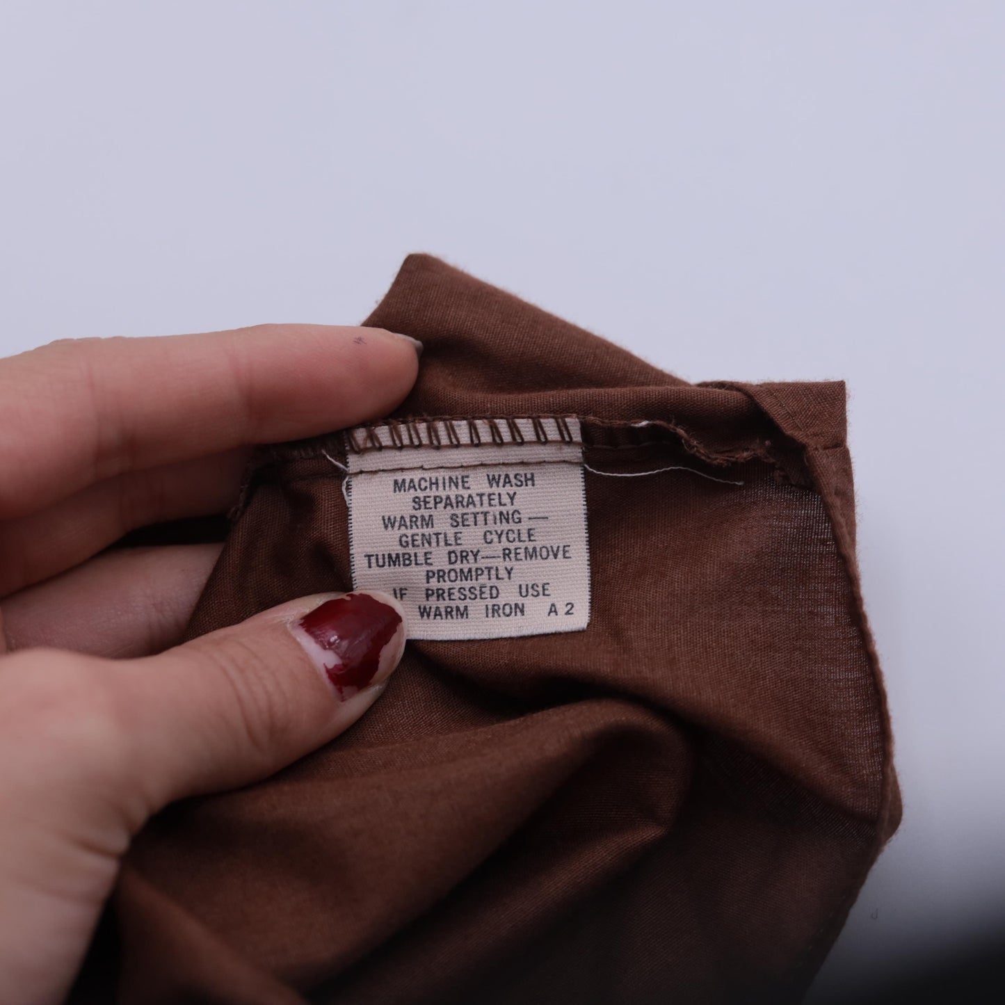 70s Brown Cotton Button-Up Shirt Short Sleeve Collared Men's Large