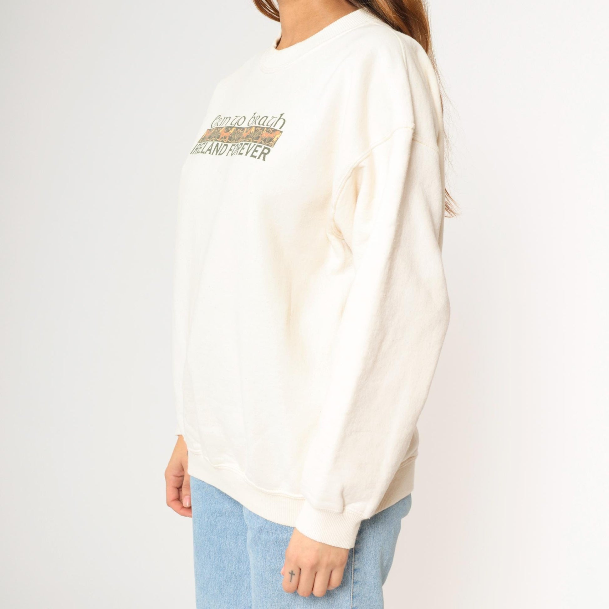 Y2K Ireland Forever Erin Go Bragh Celtic Graphic Sweatshirt Cream Large L