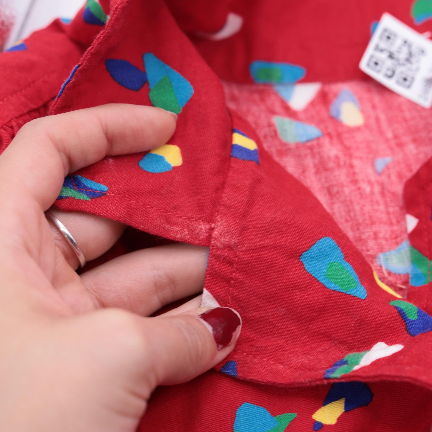 80s Red Confetti Print Midi Shirtdress Button Up High Waist Cap Sleeve Small