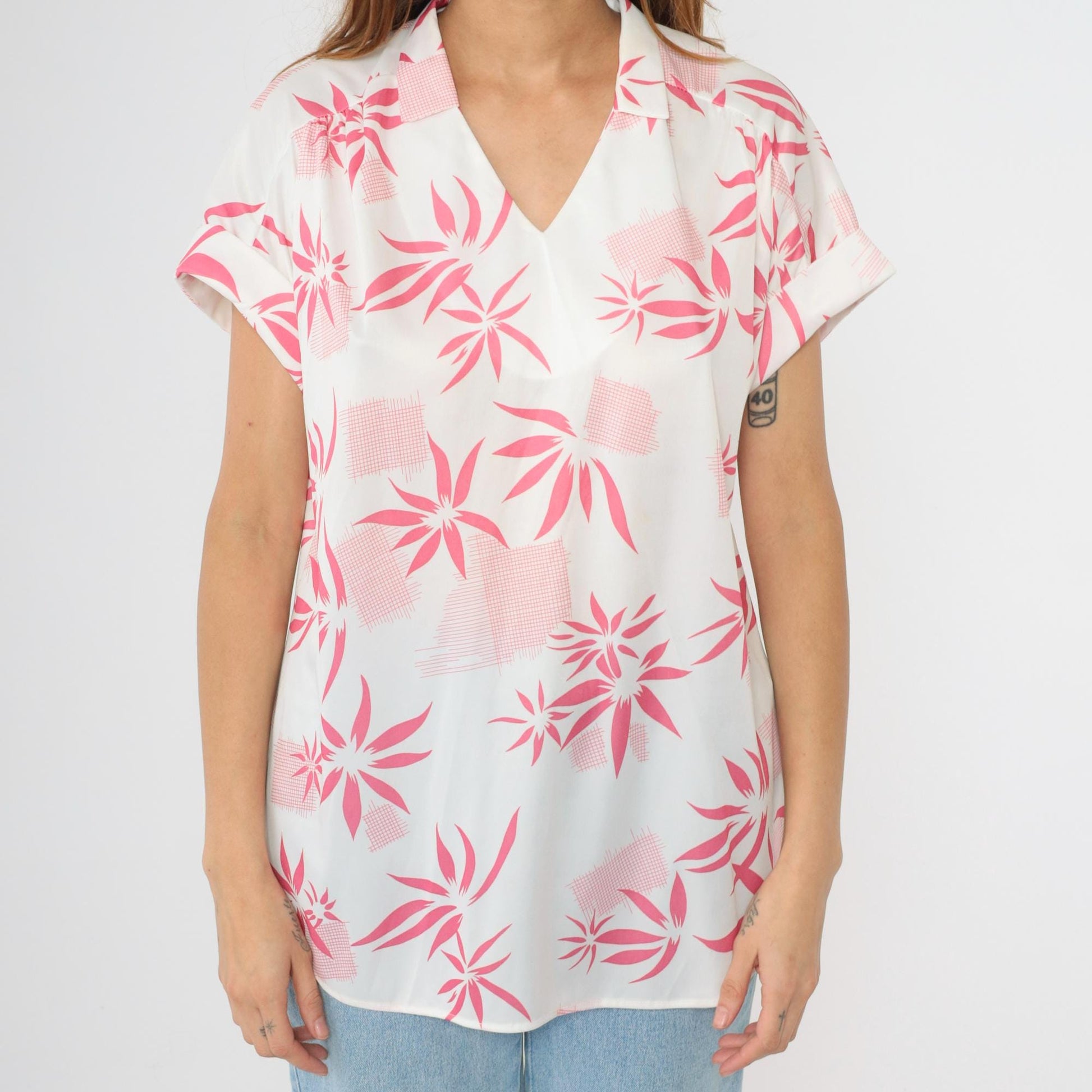 80s Aimee of California Hawaiian Shirt White Pink Tropical Print V-Neck Large L