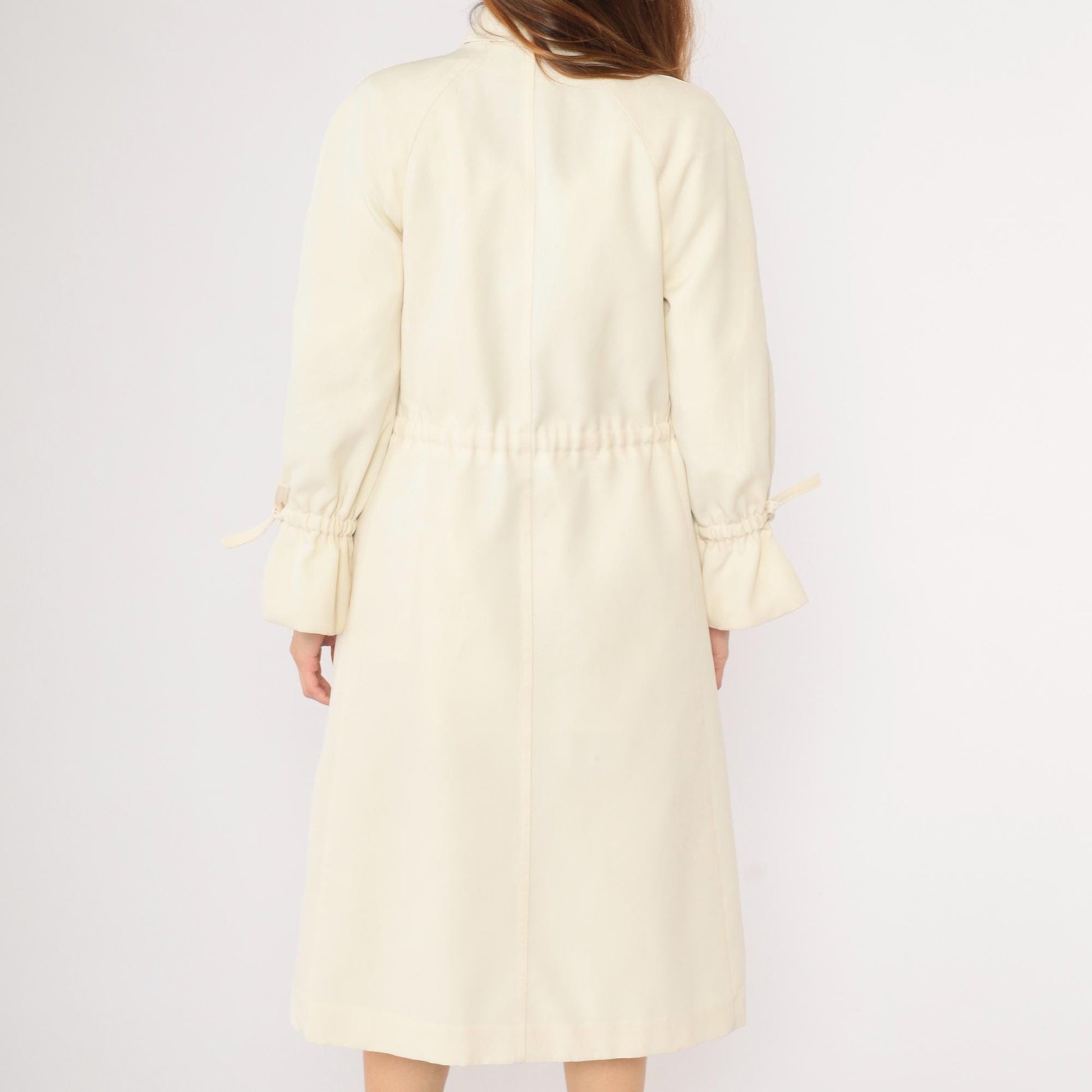 70s Cream Trench Coat Drawstring Waist Pointed Collar Button Front Medium