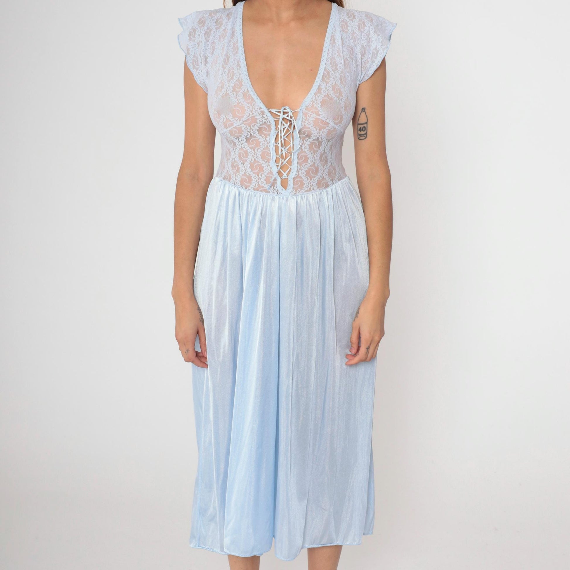 80s Baby Blue Lace Nightgown Empire Waist Lace-Up Neckline Cap Sleeve Midi Small S