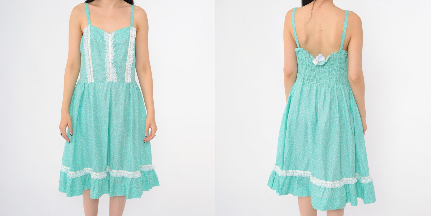 80s Green Floral Prairie Dress Sweetheart Neckline Smocked Midi Large