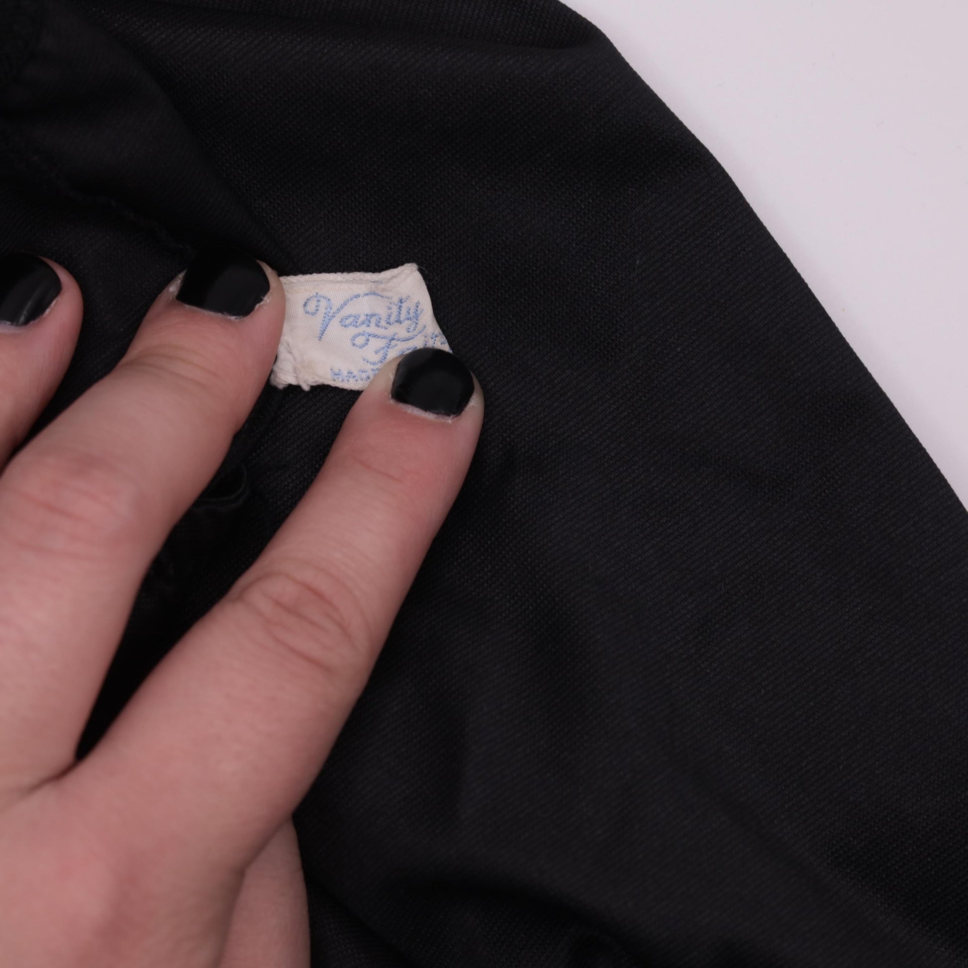 60s Vanity Fair Black Slip Skirt Scalloped Hem Lingerie Small