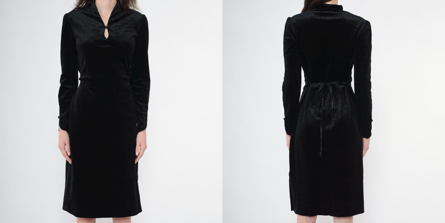 80s Black Velour Midi Dress Keyhole Neckline Long Sleeve Fitted Small