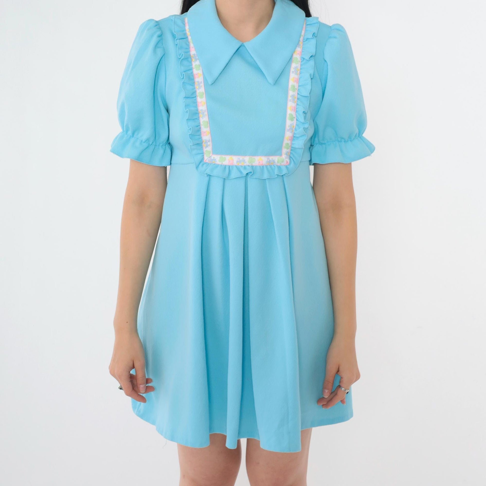 1970s Babydoll Mini Dress Empire Waist Puff Sleeve Blue Embroidered Bib Small