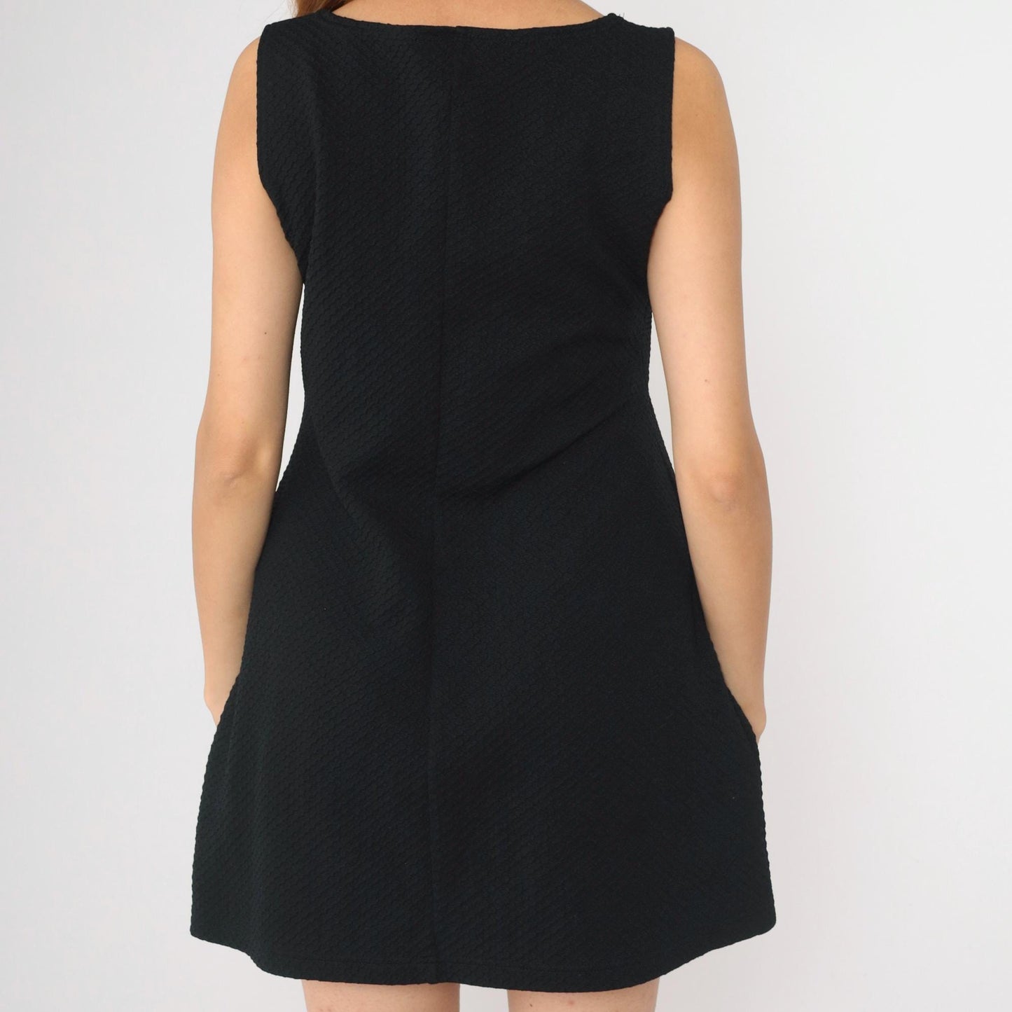 90s Black Honeycomb Textured A-Line Mini Dress Sleeveless Scoop Neck Small Medium