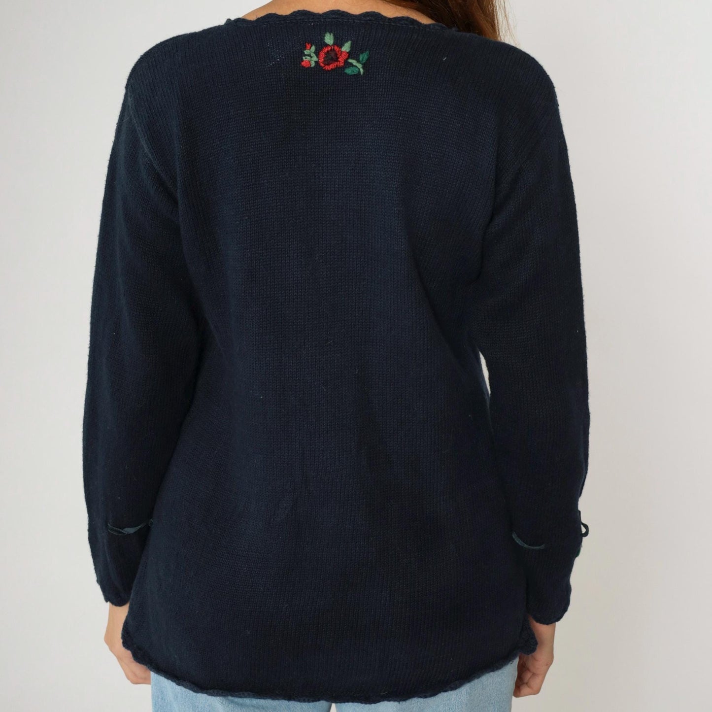 90s Navy Embroidered Floral Pullover Sweater Openwork Knit Medium Petite