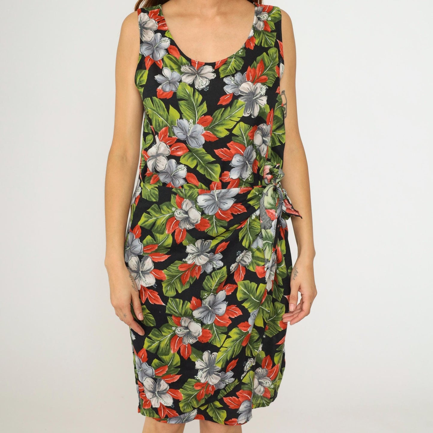 90s Hilo Hattie Hawaiian Floral Mini Dress Black Sleeveless Wrap Skirt Medium