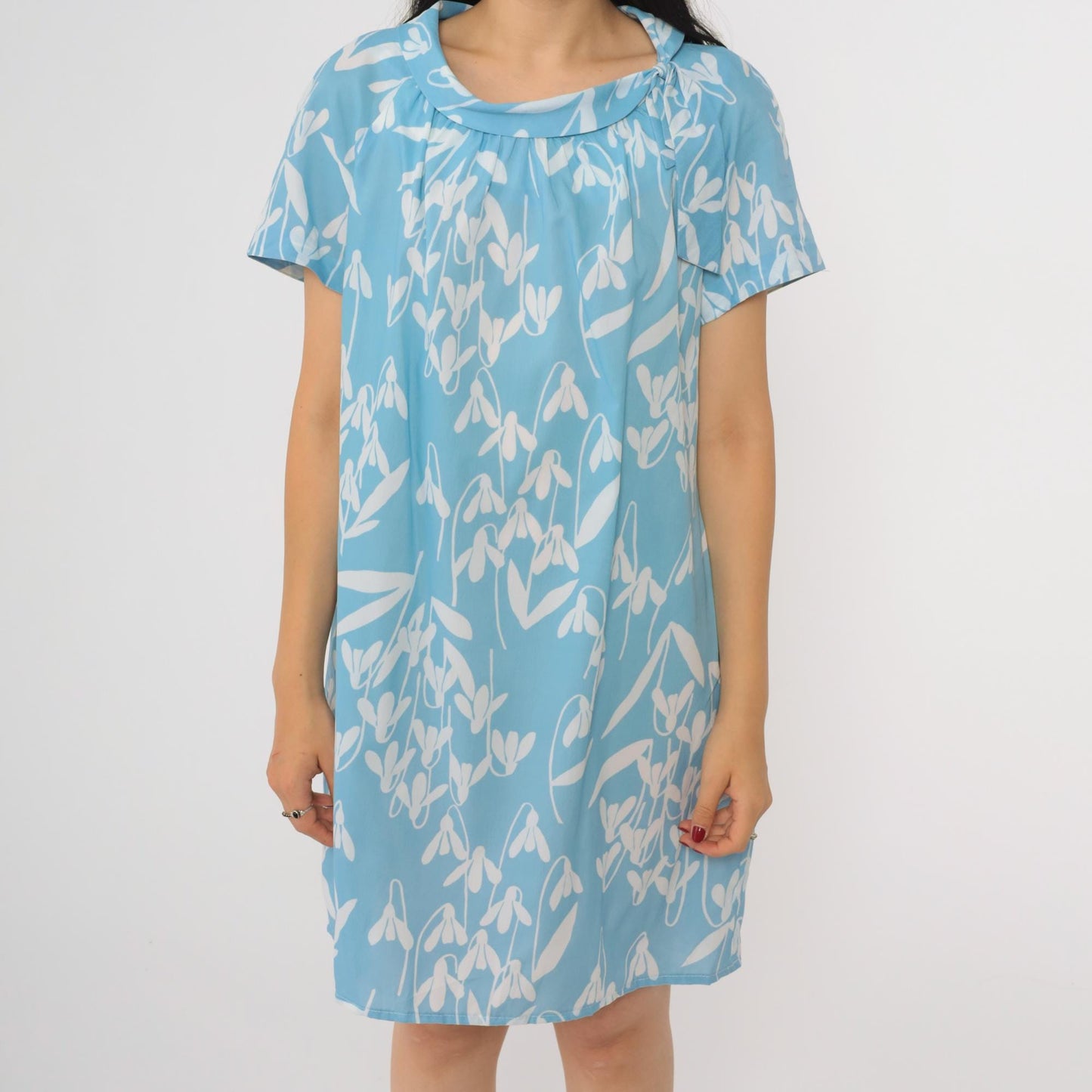 60s Blue Floral Shift Mini Dress Tie Collar Short Sleeve Medium M