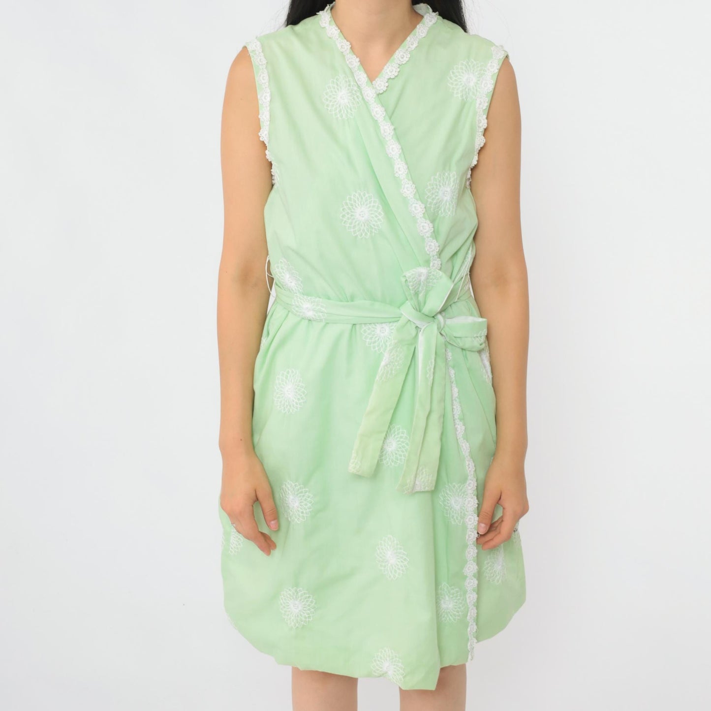70s Lord & Taylor Green Floral Wrap Dress Embroidered V Neck Mini Medium M