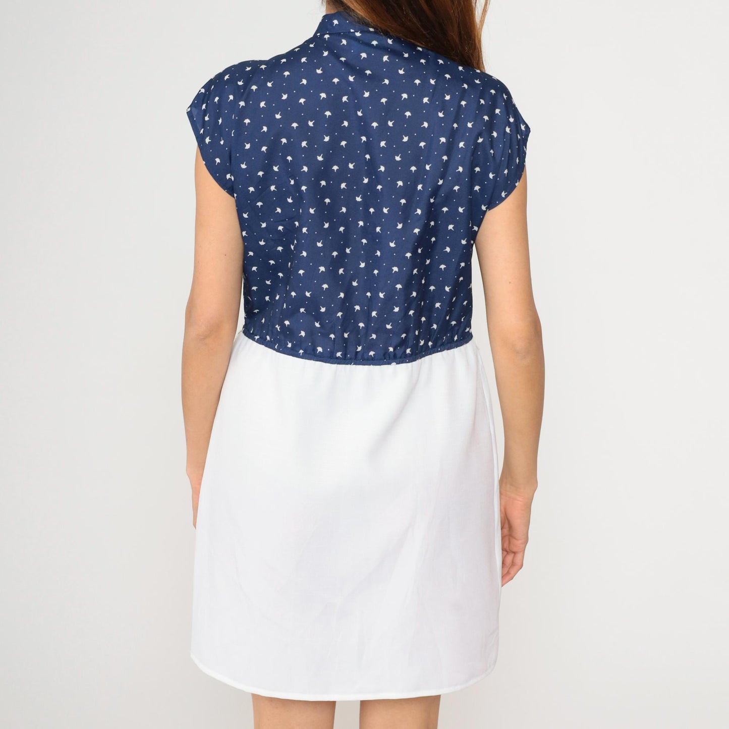 70s Two-Tone Mini Dress Navy White Ascot Bow Cap Sleeve Button Front Medium