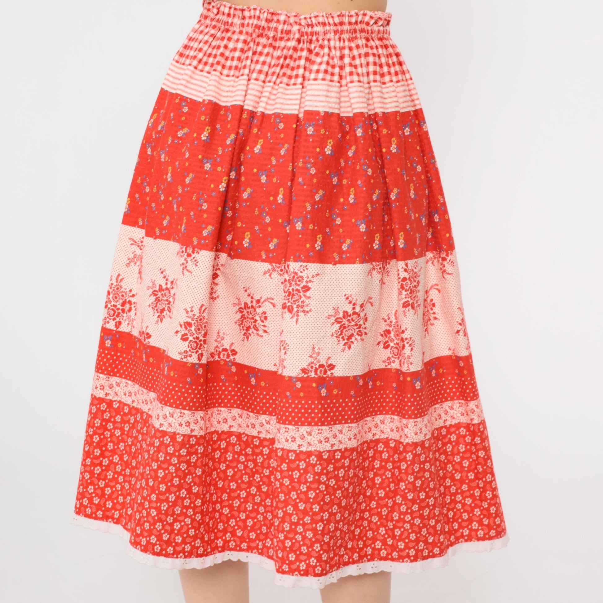 70s Red Floral Gingham Tiered Midi Skirt Elastic Waist Eyelet Lace Small Medium