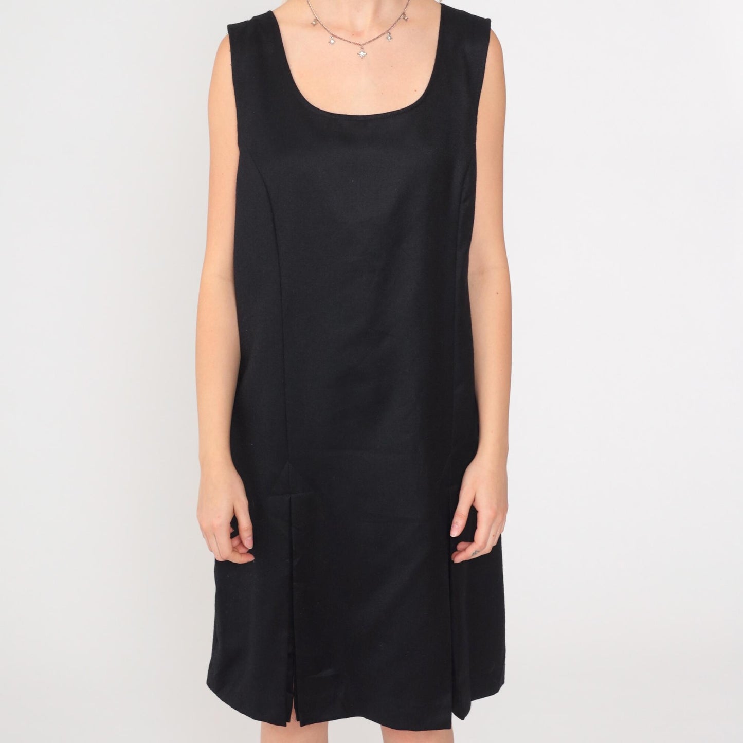 90s Rafaella Black Wool Shift Dress Pleated Scoop Neck Sleeveless Mini Large