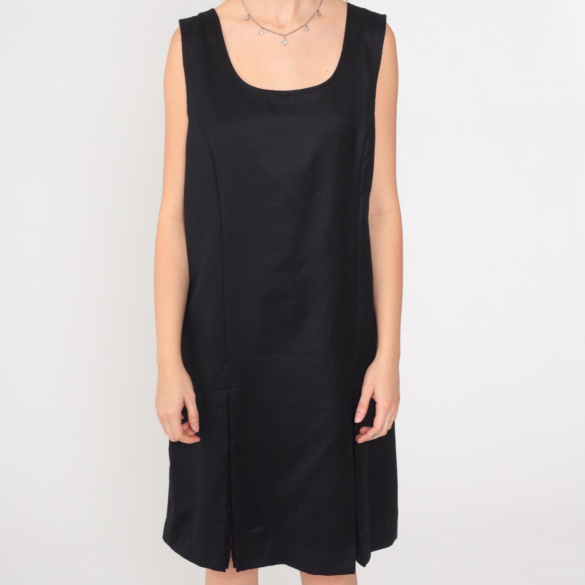90s Rafaella Black Wool Shift Dress Pleated Scoop Neck Sleeveless Mini Large